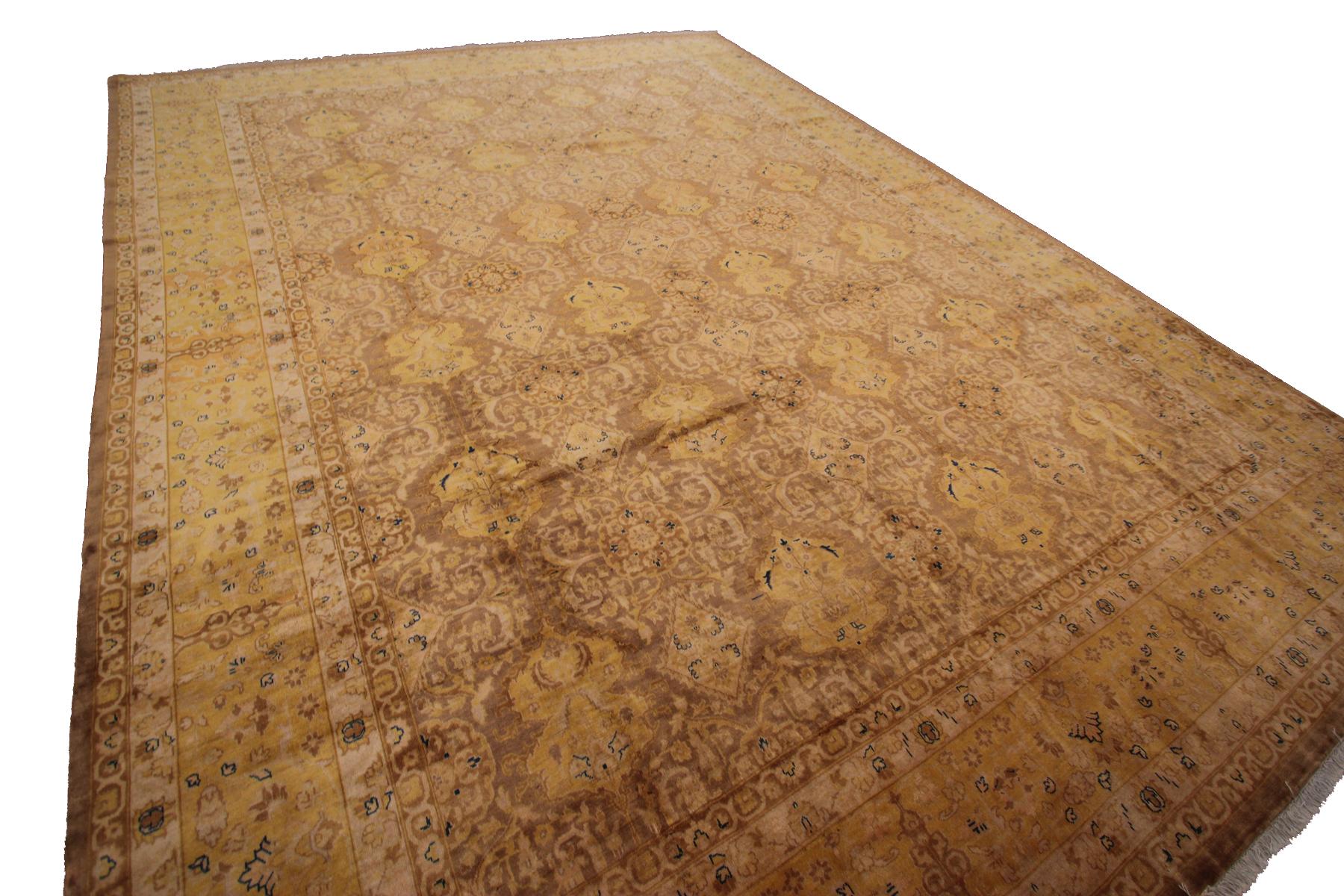  Vintage Persian Tabriz Rug Rare Geometric Design Brown/Yellow Tone on Tone 

8'9