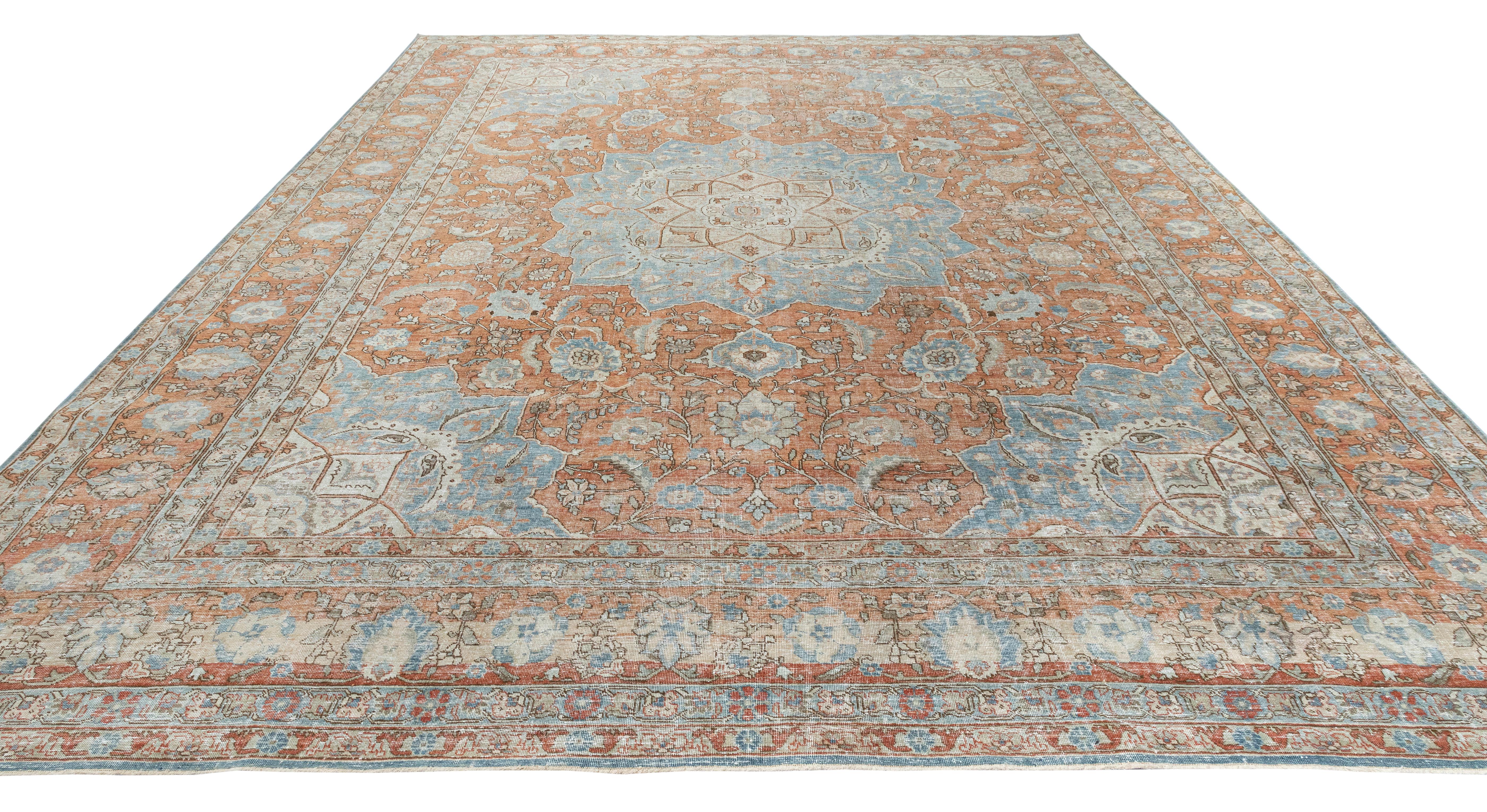 Fin du 20e siècle Tapis Tabriz vintage  Laine nouée à la main  Rouille et bleu  Milieu du 20e siècle en vente