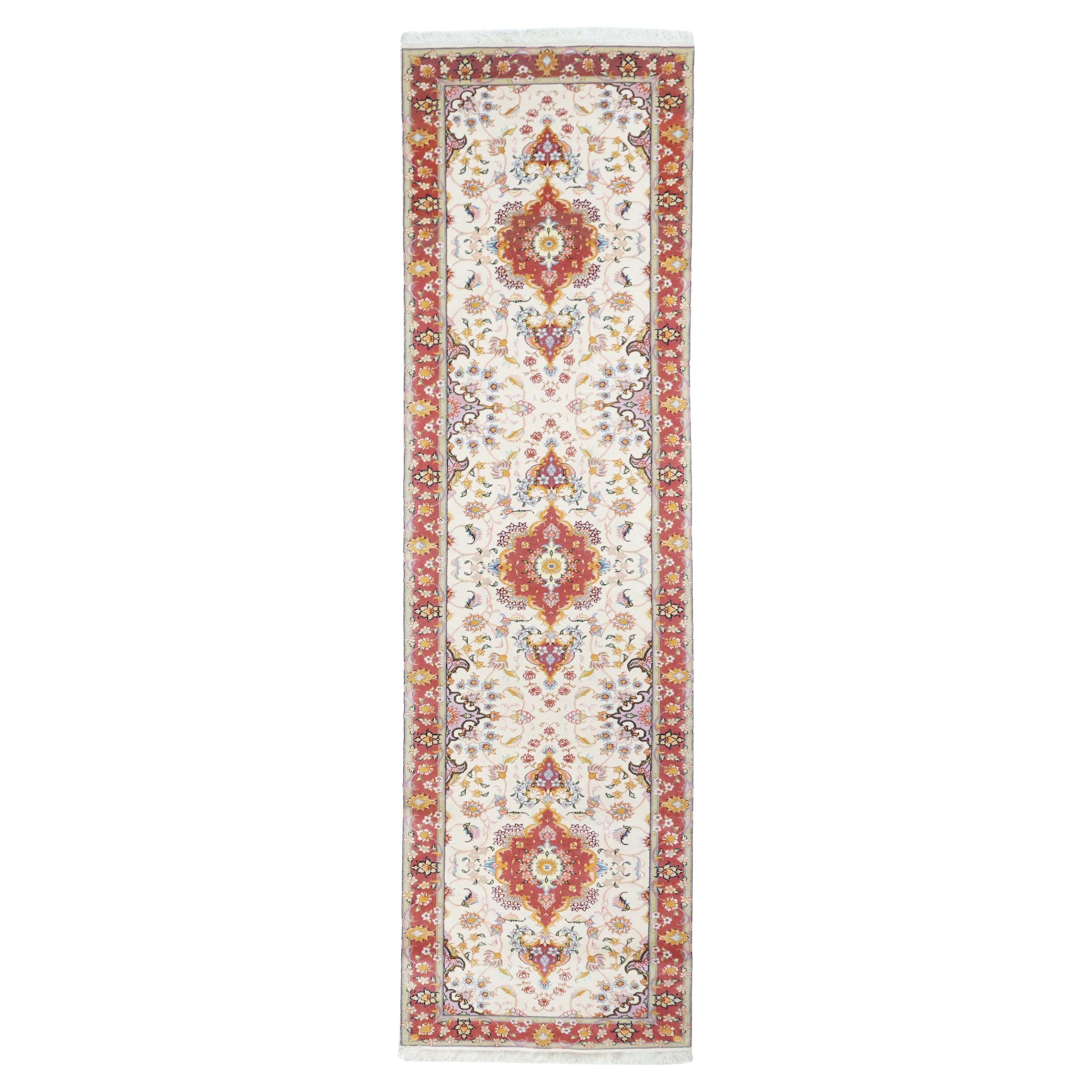 Runner Vintage Tabriz 2'5'' x 10'1'' in vendita