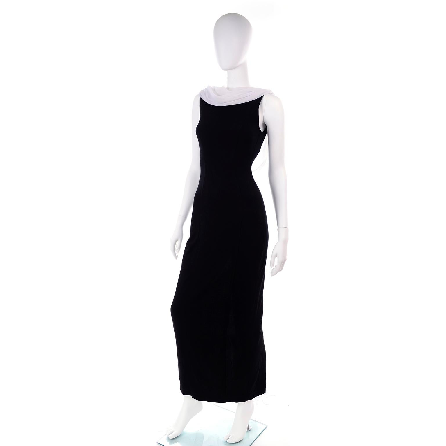 Vintage Tadashi Black Evening Gown Dress W/ Open Low Back And White Drape Train In Excellent Condition In Portland, OR
