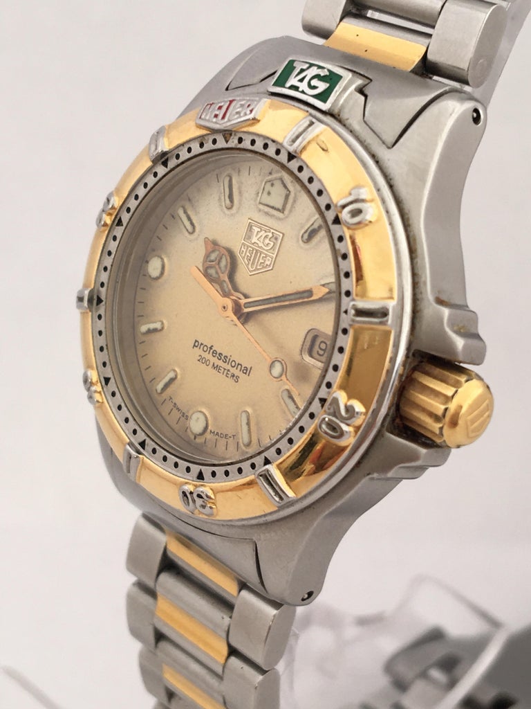 Vintage TAG Heuer Professional 200 Meters Ladies Watch For Sale at