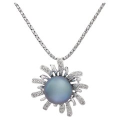 Vintage Tahitian black pearl diamond 14k white gold flower necklace