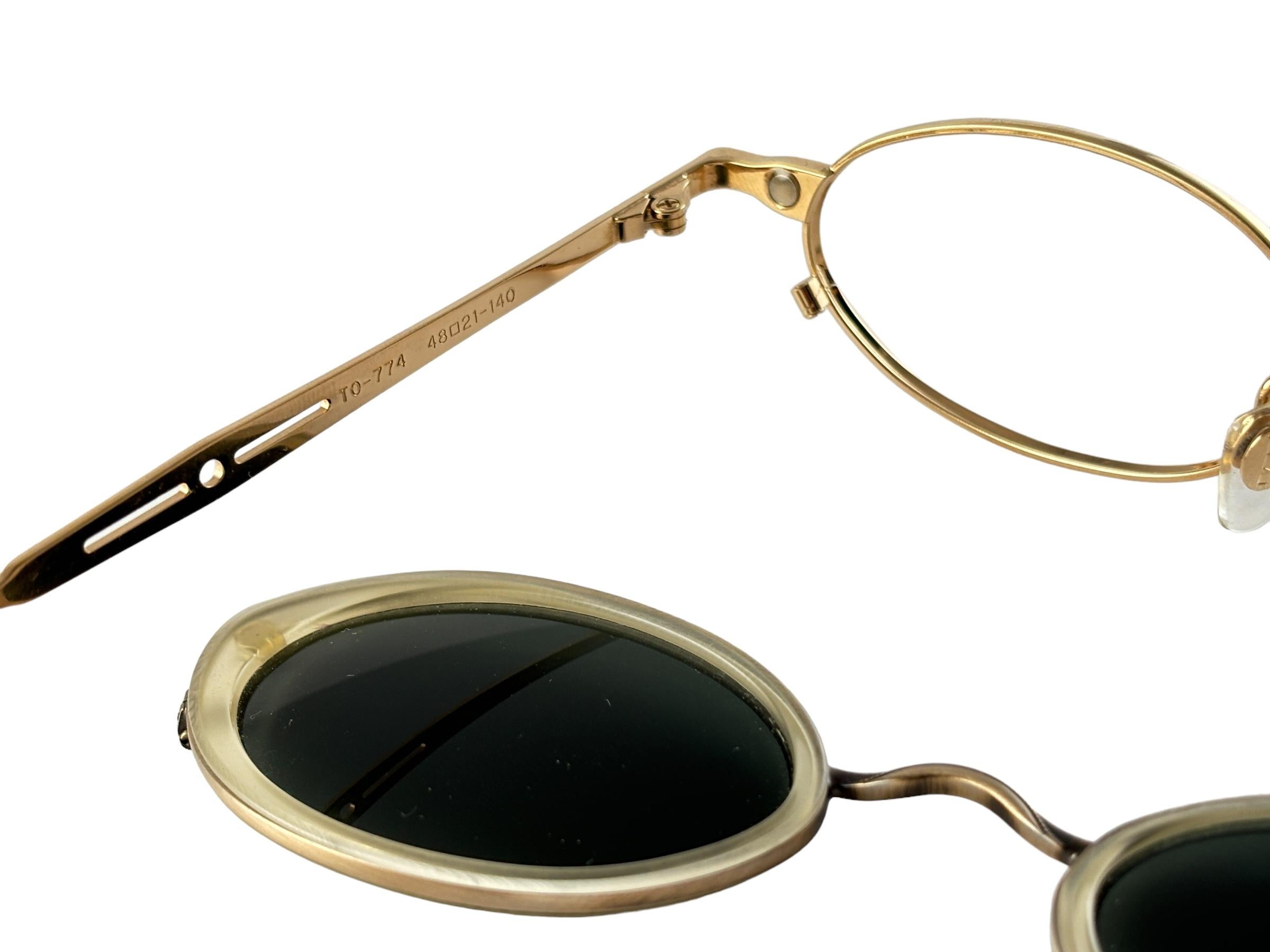 Vintage Takumi Magnetic Gold Cat Eye Sunglasses 1980's Made in Japan In Excellent Condition For Sale In Baleares, Baleares