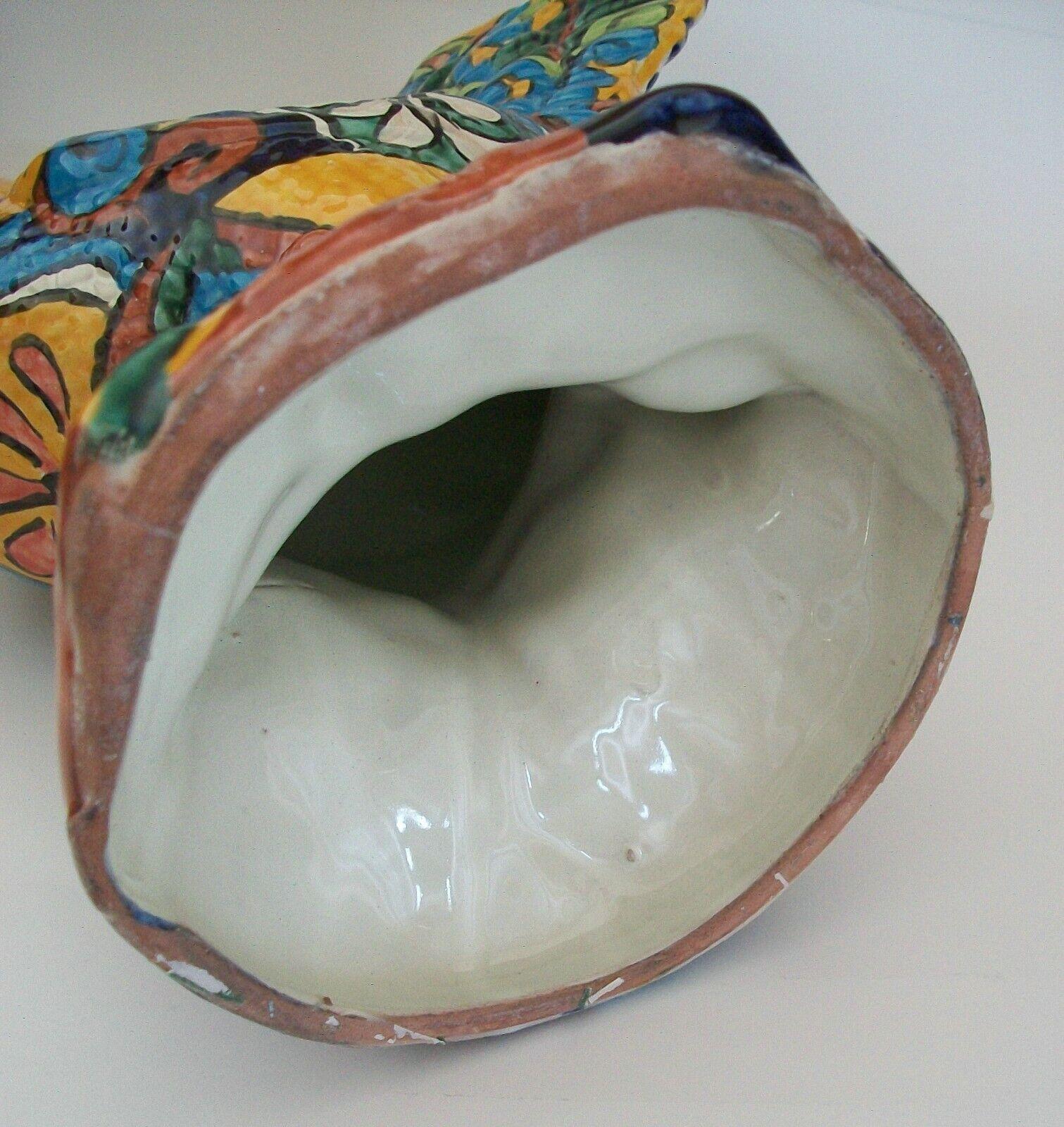 Vintage Talavera handbemalter Keramikhut, unsigniert, Mexiko, ca. 1980er Jahre im Angebot 1