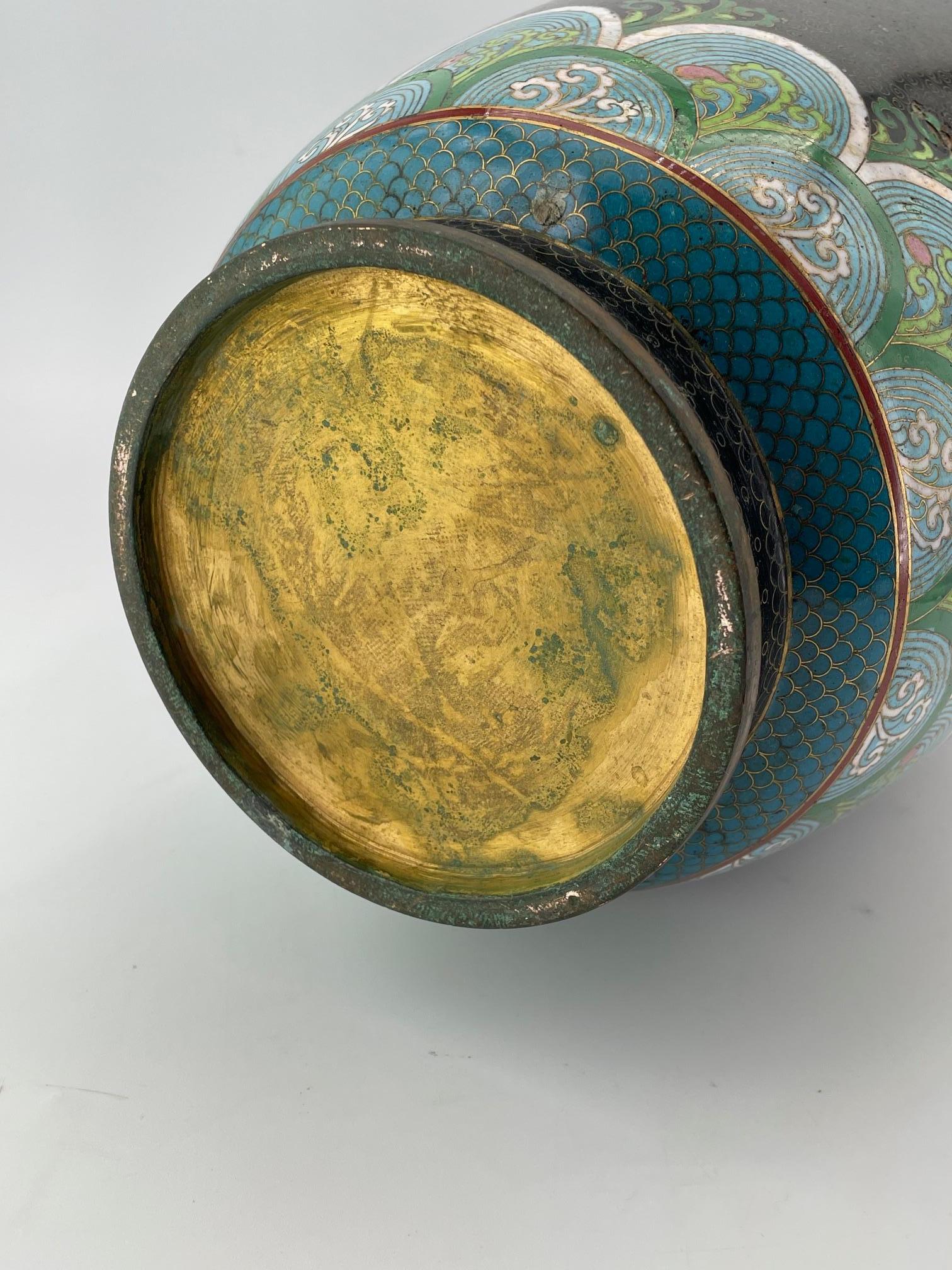 Vintage Tall Chinese Cloisonné Enamel Vase Fighting Dragons Flaming Pearl For Sale 8