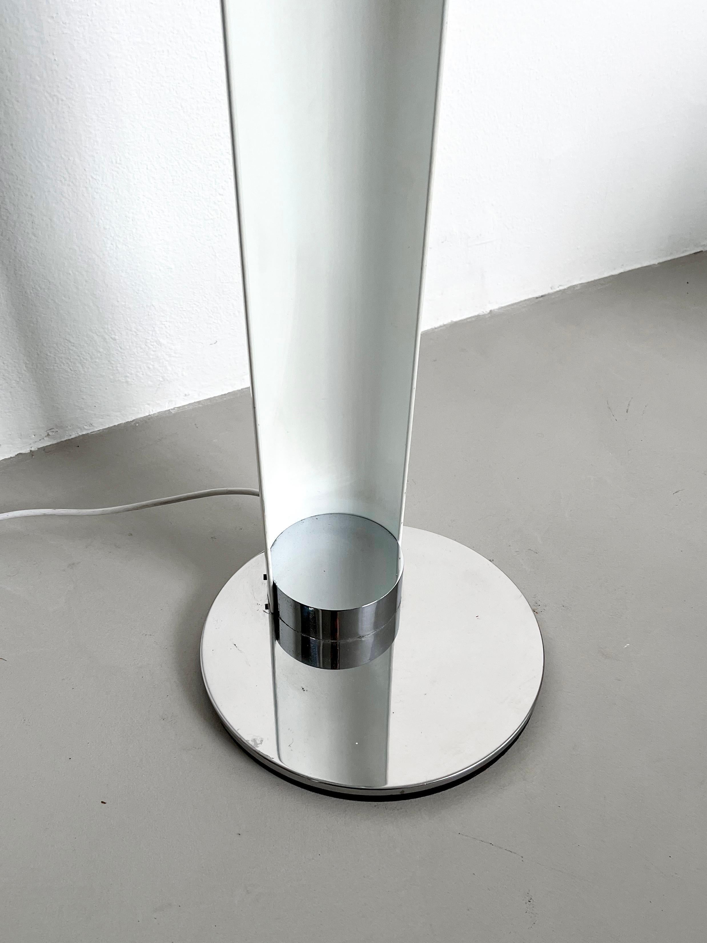 Space Age Floor Lamp, Chromed Metal, Totem, Collectible Light Sculpture For Sale 1