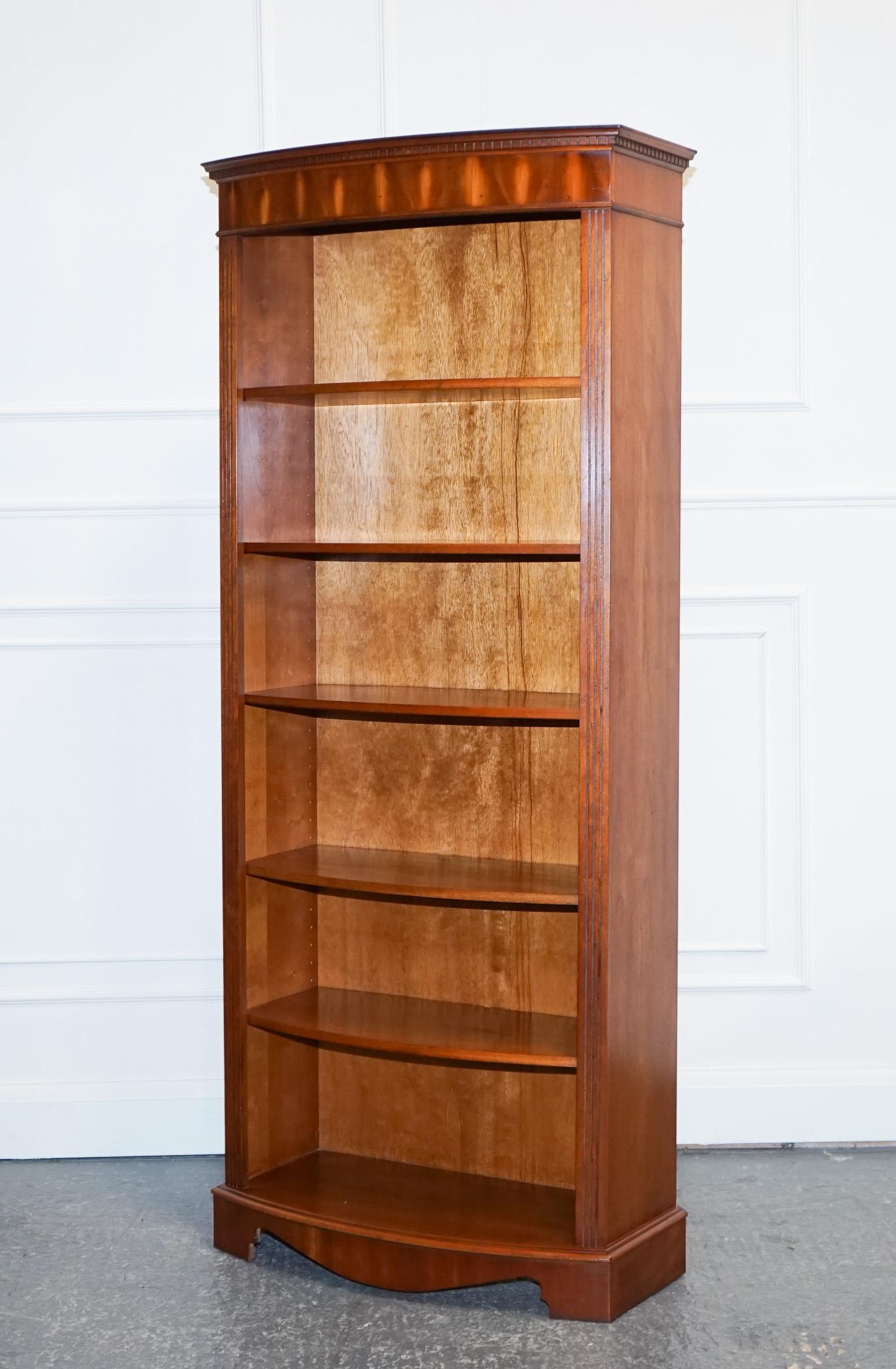 adjustable bookcases