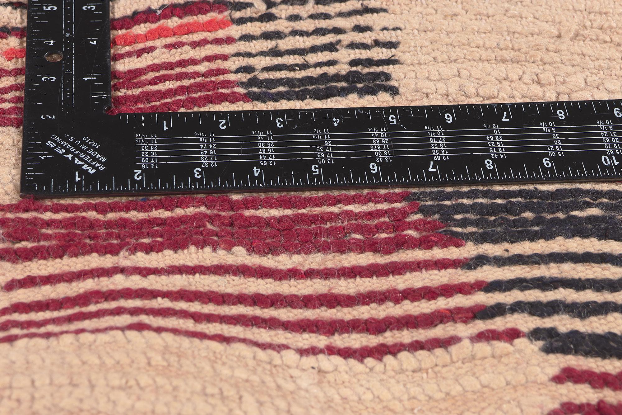 Noué à la main Tapis marocain Talsint, l'enchantement tribal rencontre l'expressionnisme abstrait en vente