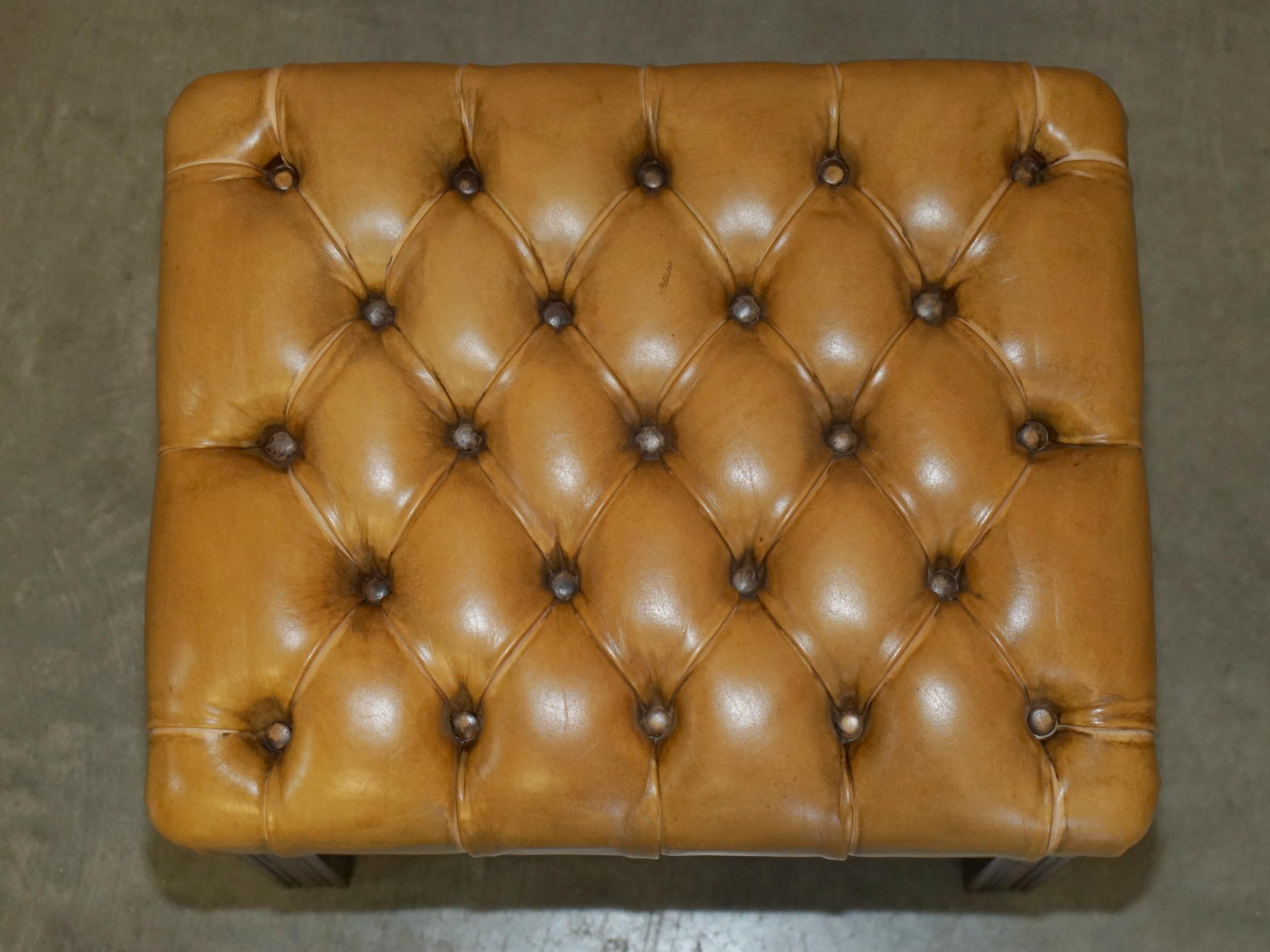 Chesterfield VINTAGE TAN BROWN LEATHER CHESTERFIELD TUFTED BARON FOOTSTOOL PART OF SUiTE For Sale