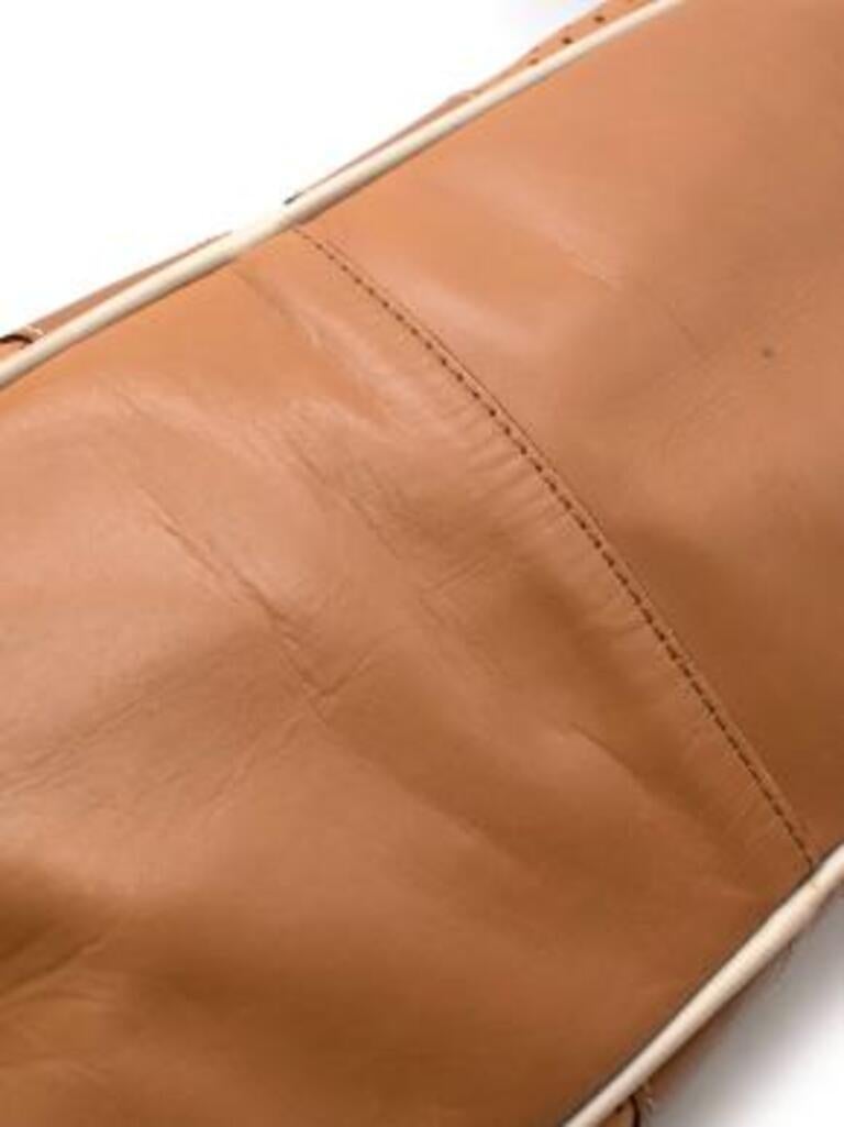 Vintage tan leather Bauletto bag In Good Condition For Sale In London, GB