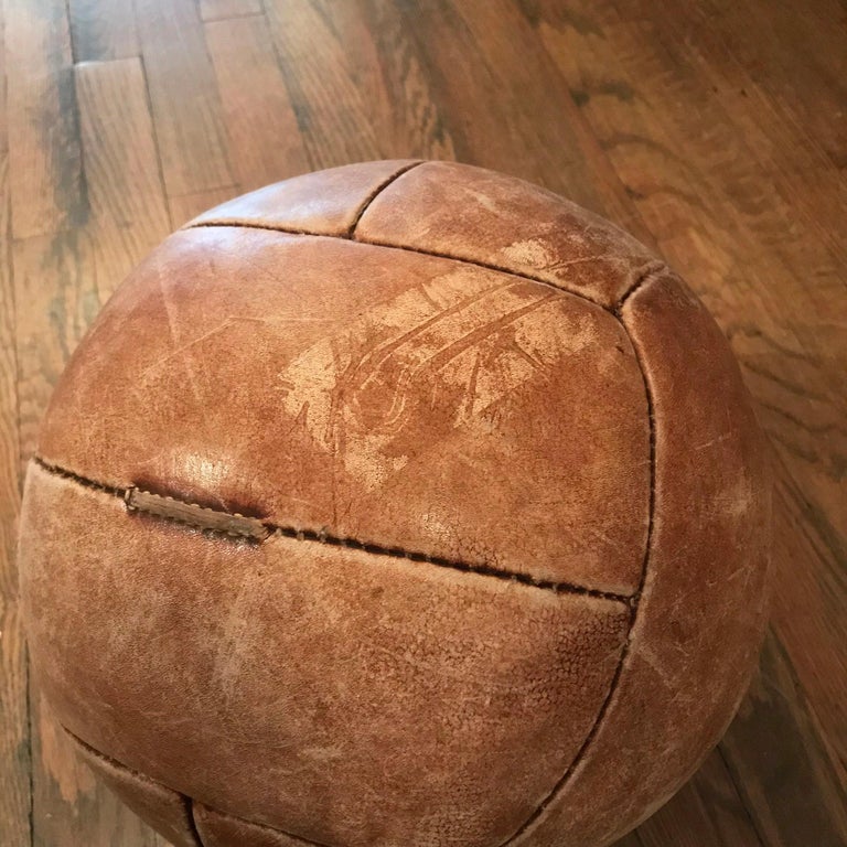 Vintage Tan Leather Medicine Ball In Good Condition For Sale In Brooklyn, NY