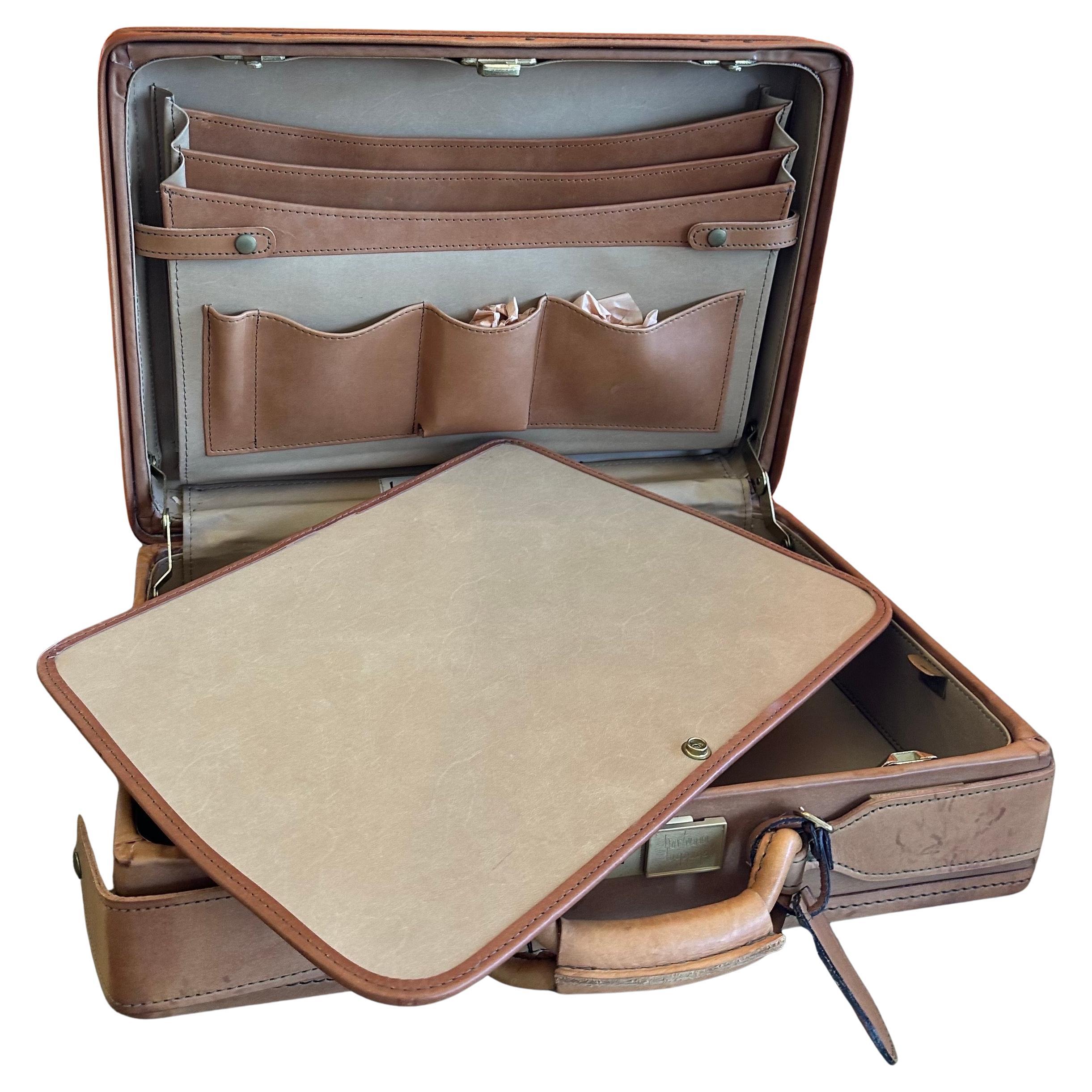 Americano Valigetta in pelle tan modello AB9 di Hartmann - New Old Stock in vendita