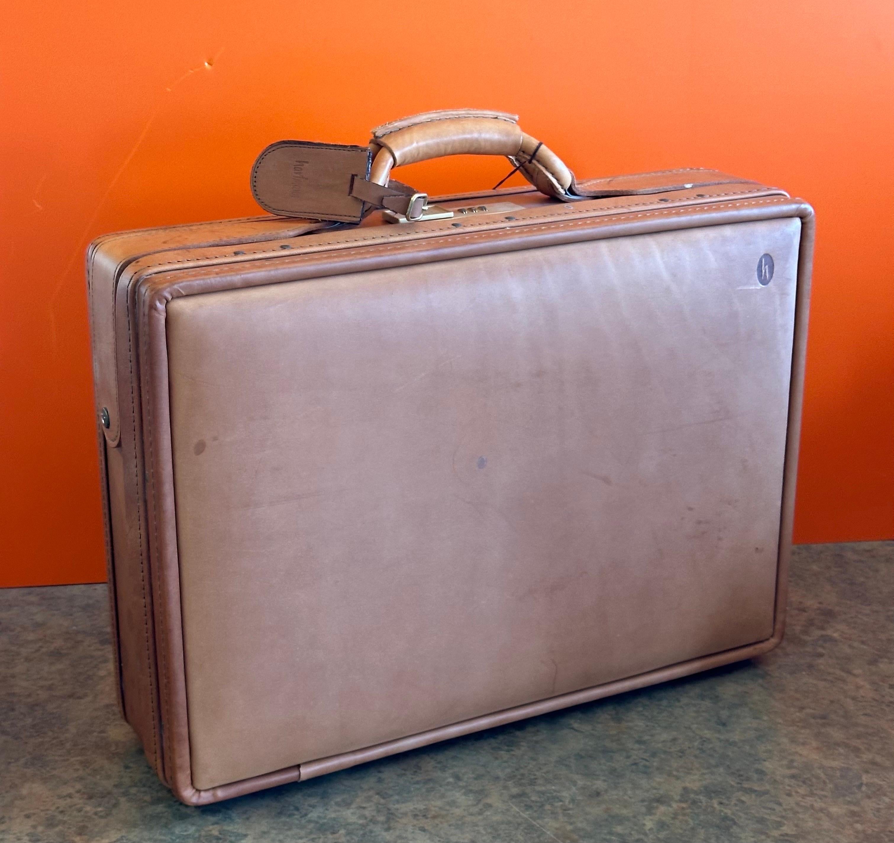 Pelle Valigetta in pelle tan modello AB9 di Hartmann - New Old Stock in vendita