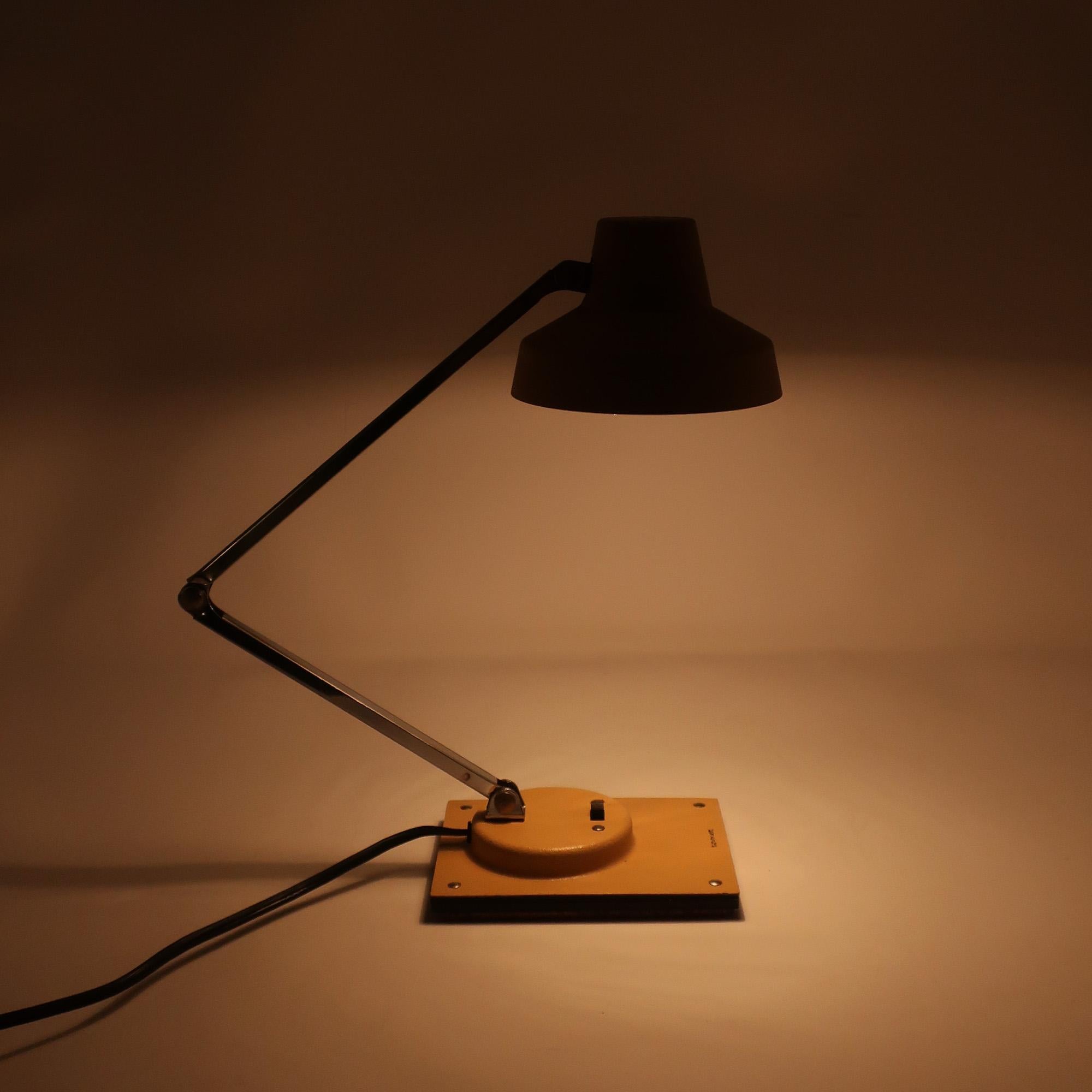 Mid-Century Modern Vintage Tan Tensor Folding Desk Lamp