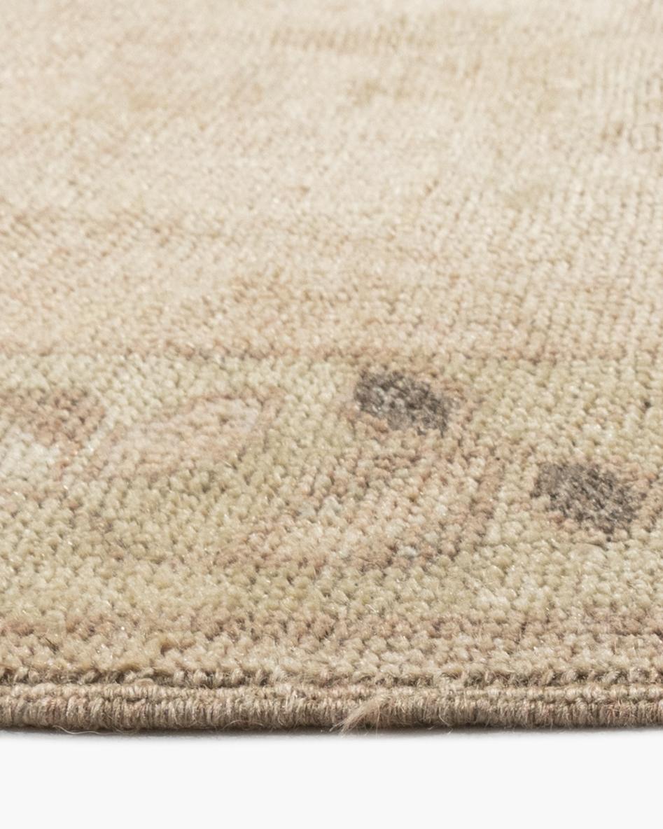 Tan Türkischer Oushak-Teppich im Vintage-Stil  5'1 x 9'5 im Angebot 3