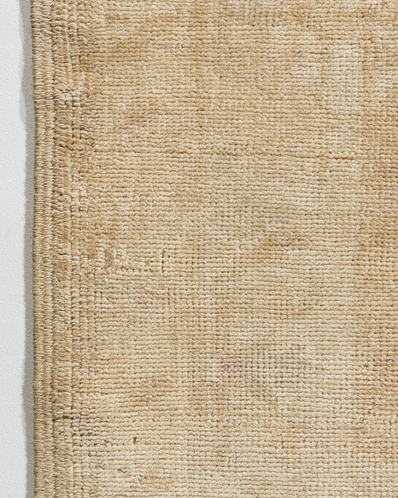 Tan Türkischer Oushak-Teppich im Vintage-Stil 4'8 x 8'9 im Angebot 1