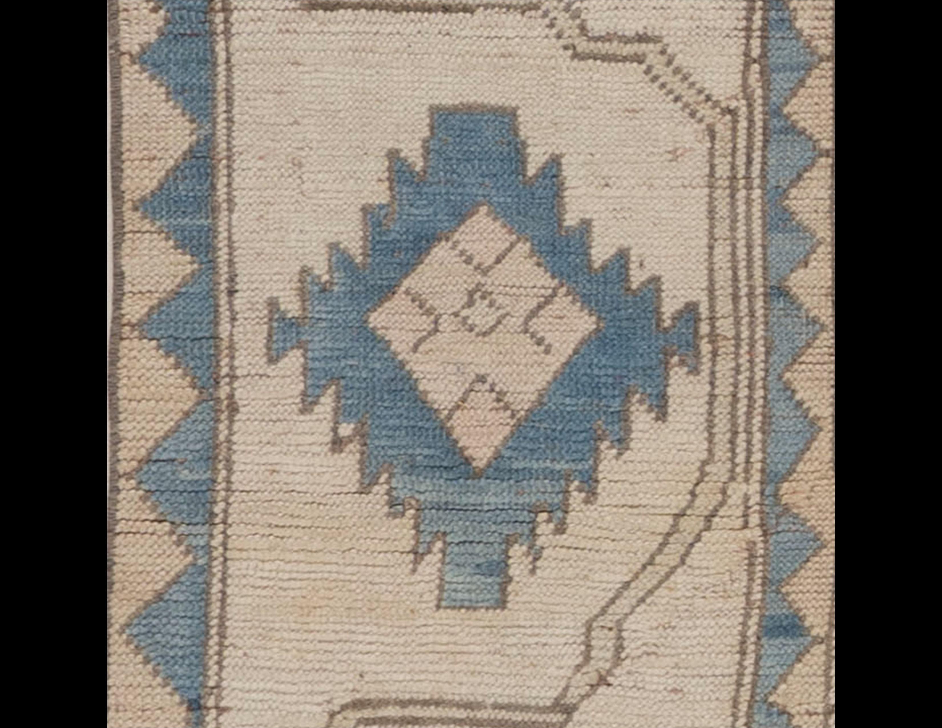 Vintage Tan Türkisch Oushak Teppich 7'5 X 10'4 im Zustand „Gut“ im Angebot in New York, NY