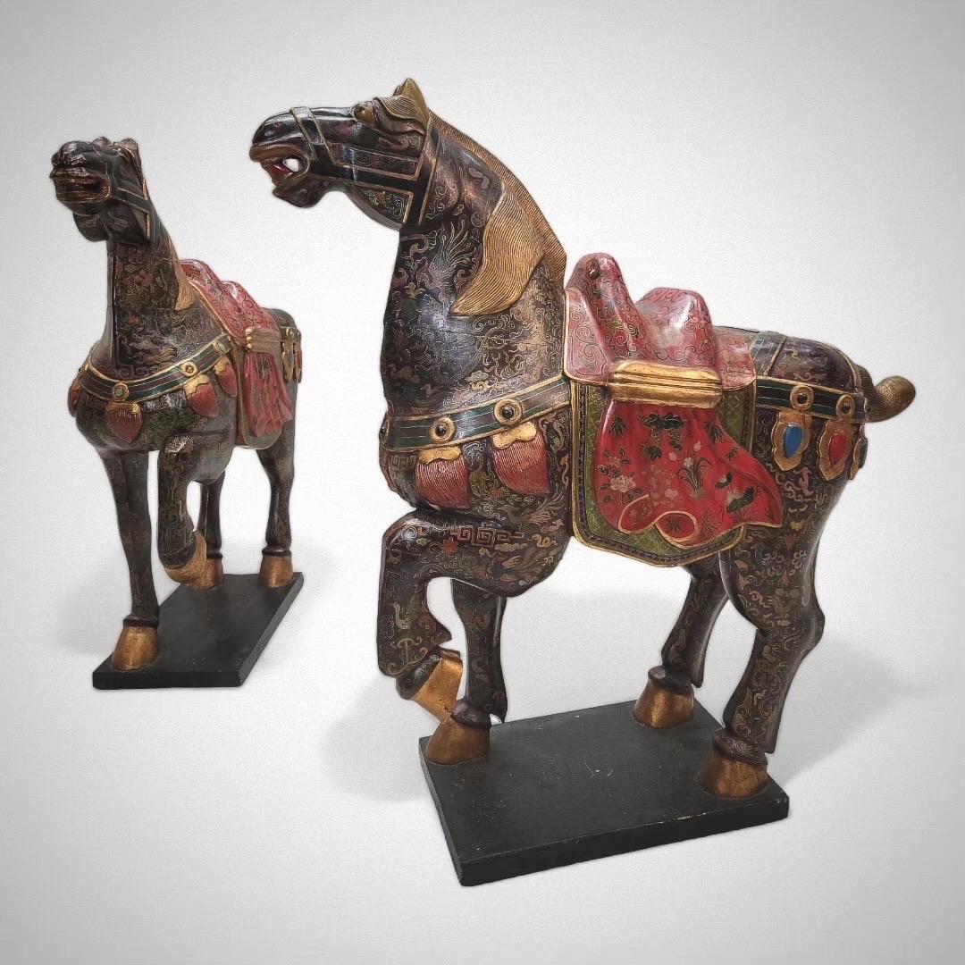 Vintage Tang Dynasty Style Carved and Hand Painted War Horse Floor Statues Sculp For Sale 1
