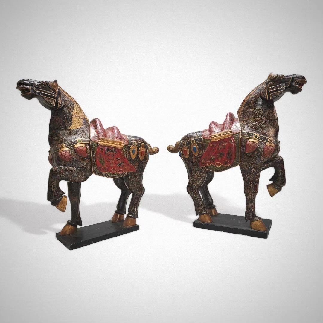 Vintage Tang Dynasty Style Carved and Hand Painted War Horse Floor Statues Sculp For Sale 2