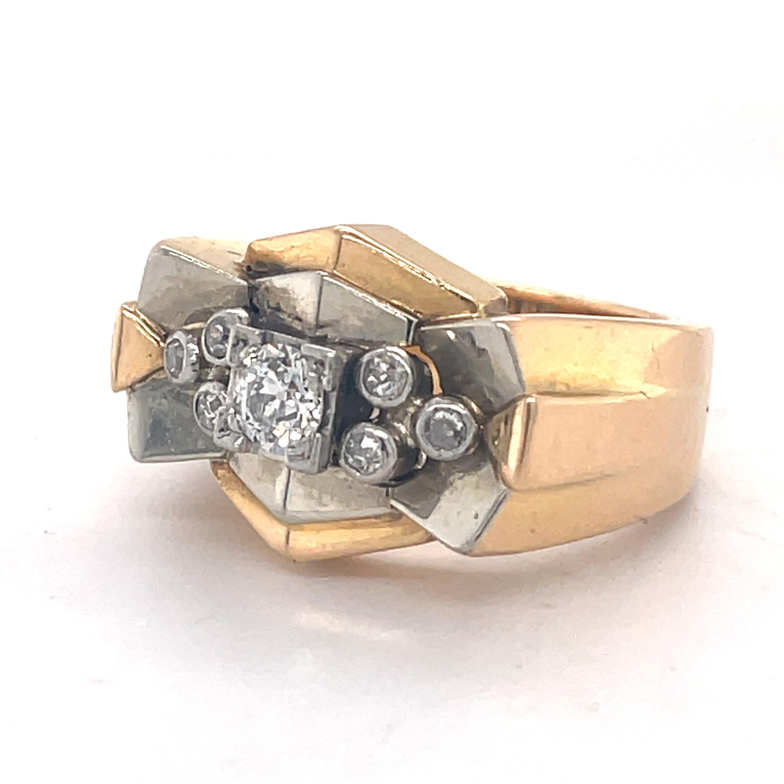 Vintage Tank ring, Geometric ring, Old European cut diamond, 18K Yellow gold For Sale 2