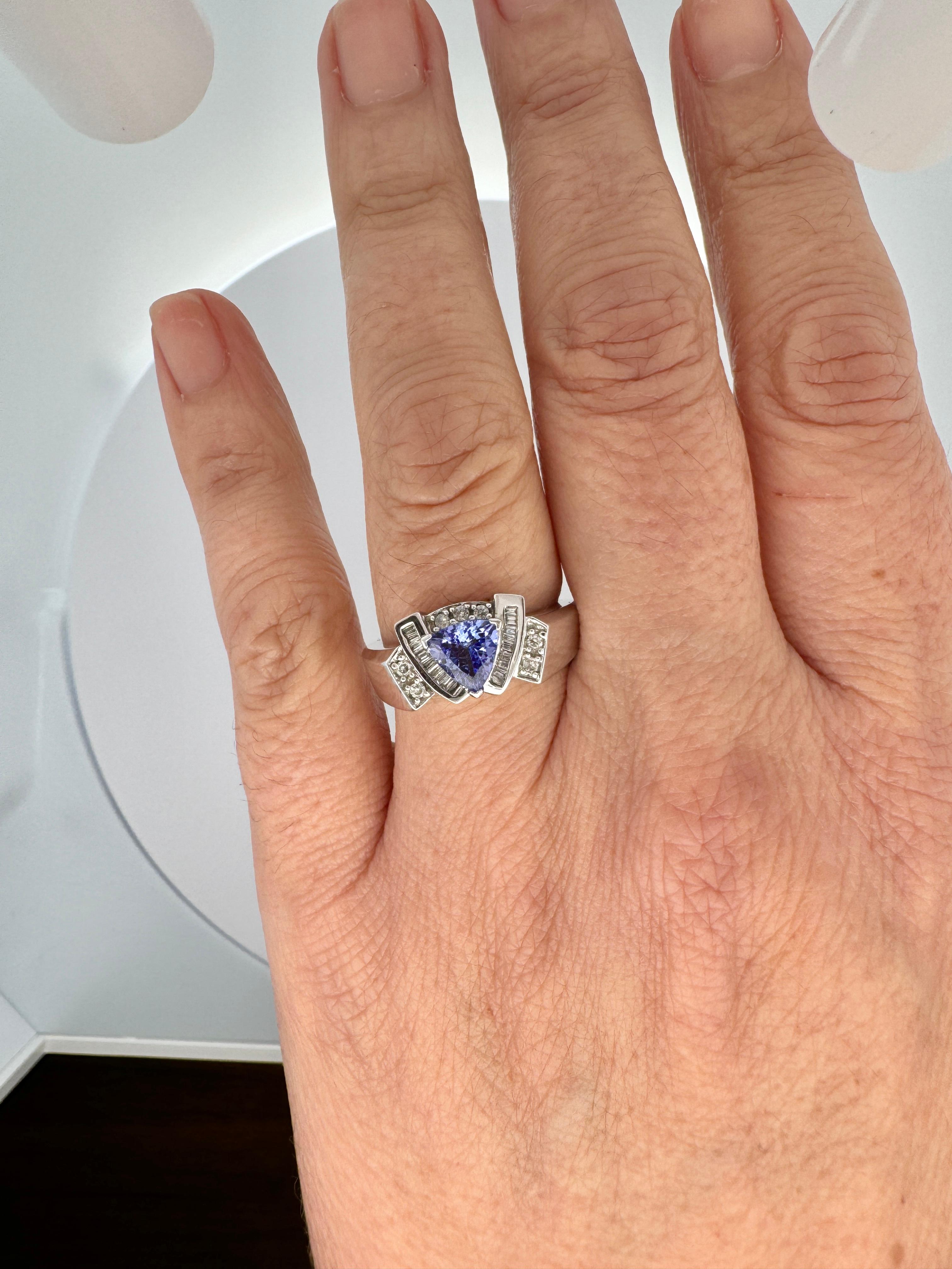 Trillion Cut Vintage Tanzanite and Baguette Diamond Cluster Ring 14K White Gold 6.7g For Sale
