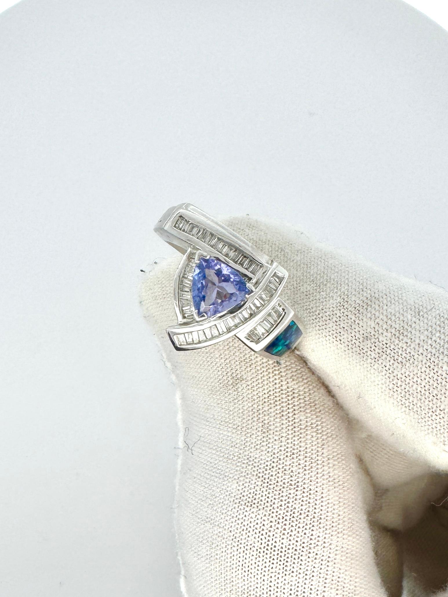 Retro Vintage Tanzanite Inlaid Opal and Diamond Cluster 14K White Gold Ring 6.5 Grams For Sale