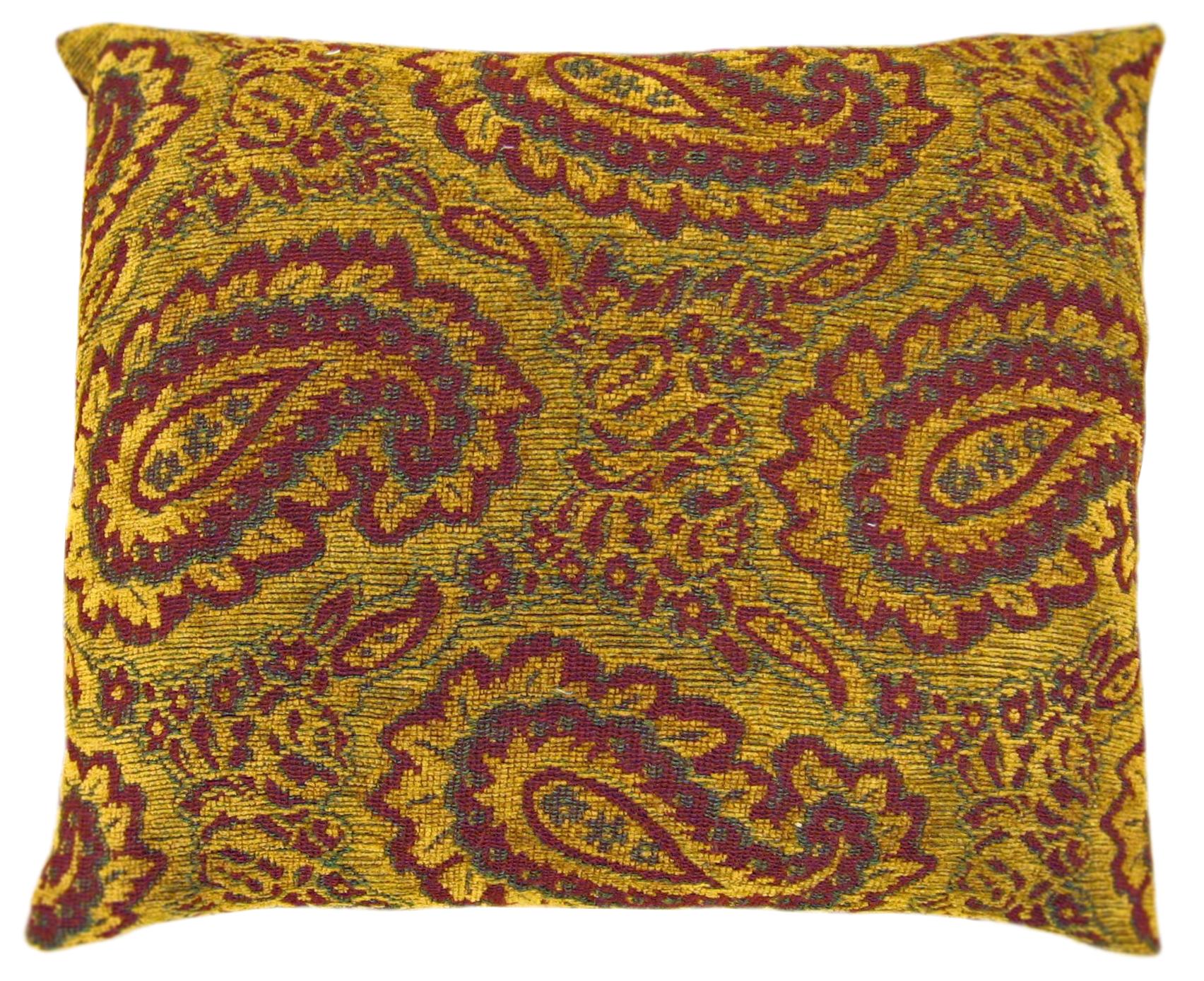 Vintage decorative pillow with large paisley design, size 22