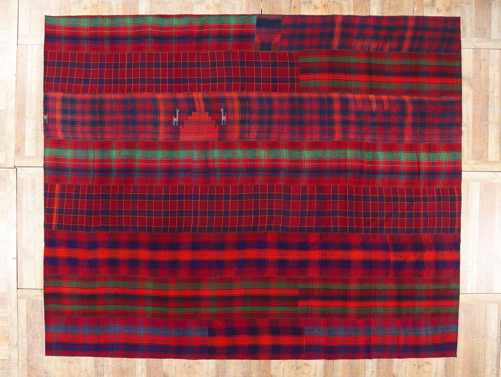 1960's Tartan Plaid Rug with Traditional Ivy League Style In Good Condition For Sale In Dallas, TX