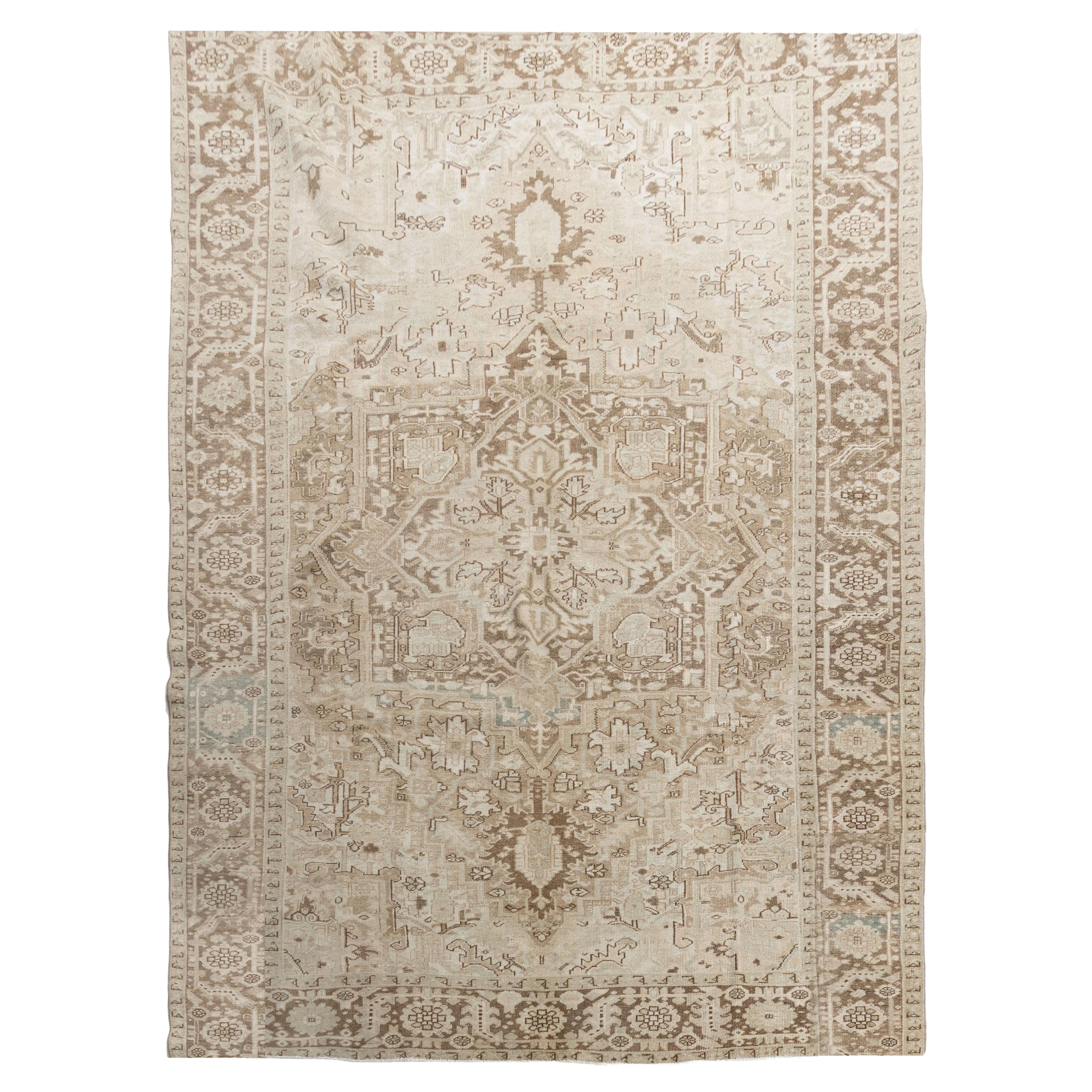 Tapis persan Heriz Vintage Taupe 8'4 x 11'4 en vente