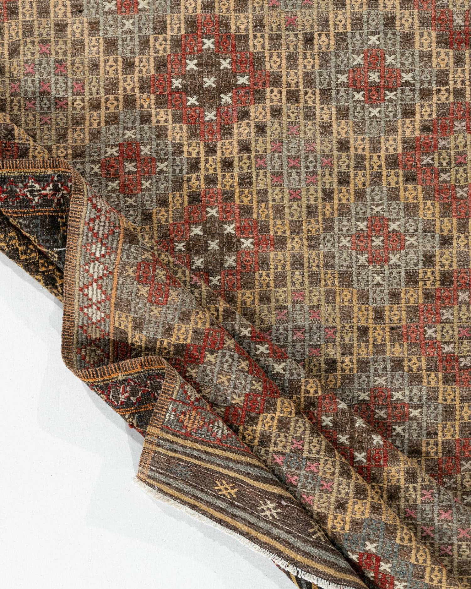 Vintage Taupe Türkisch Jajim Flachgewebe Bereich Teppich 5'2 x 9'7 im Zustand „Gut“ im Angebot in New York, NY