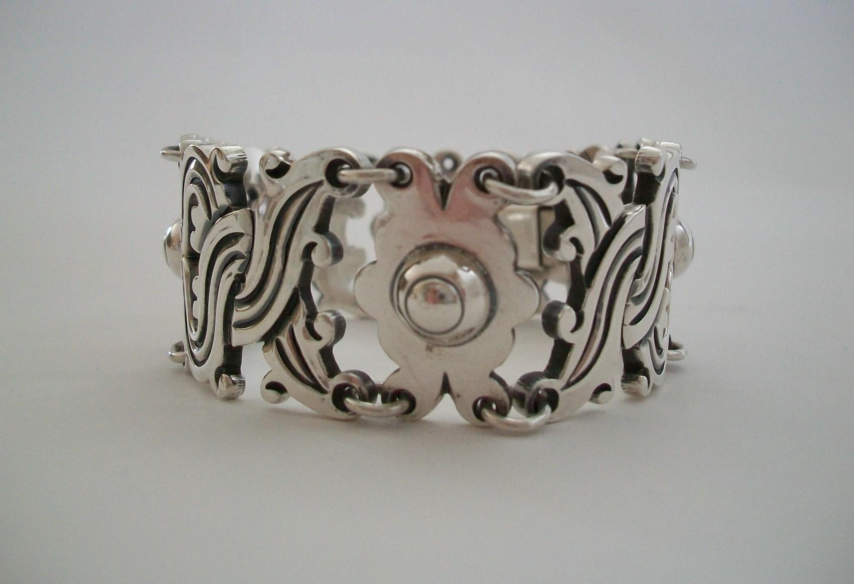 hecho en mexico silver bracelet