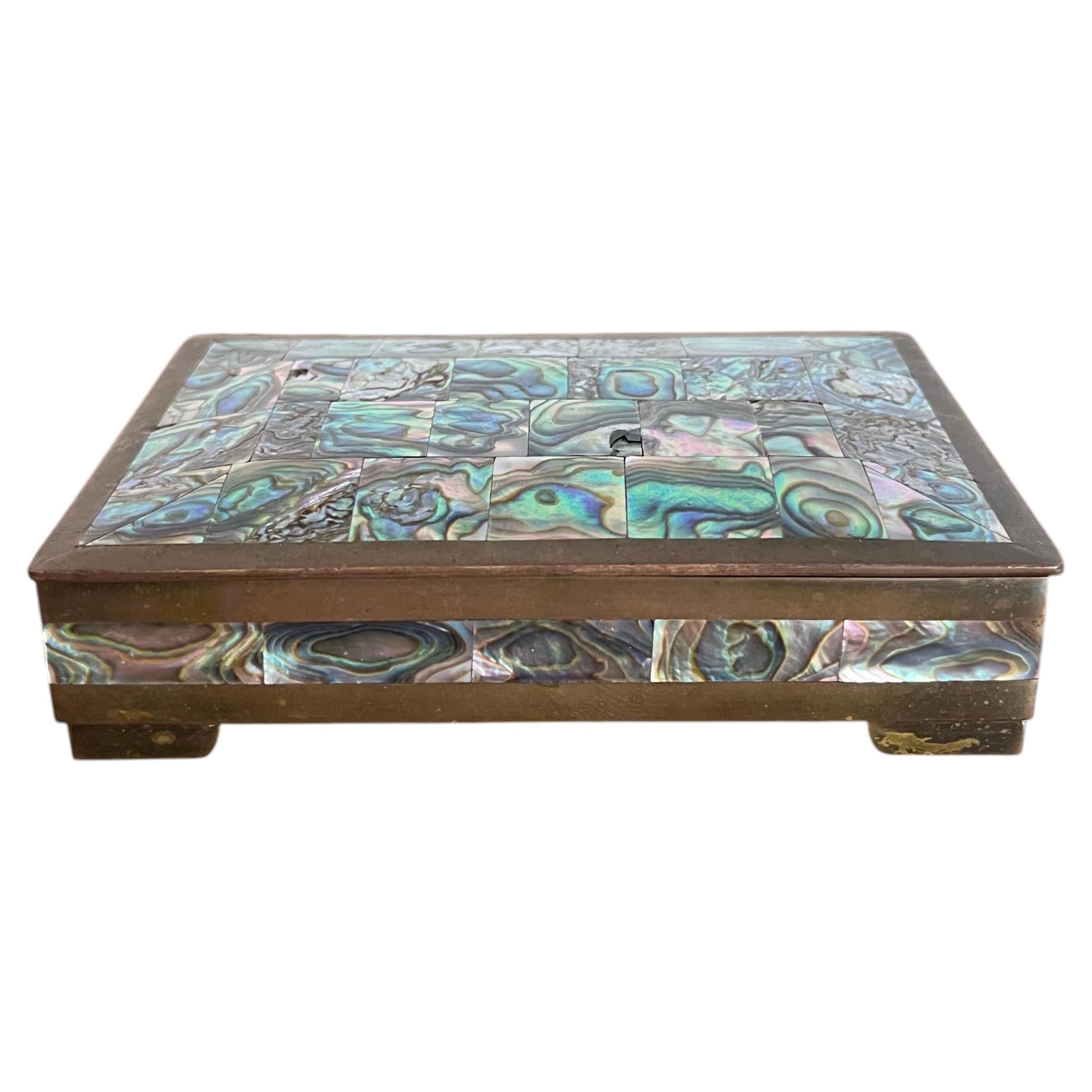 Vintage-Schmuckkästchen aus Taxco, Mexiko, aus Messing und Abalone-Muschel-Mosaik, Mitte des Jahrhunderts