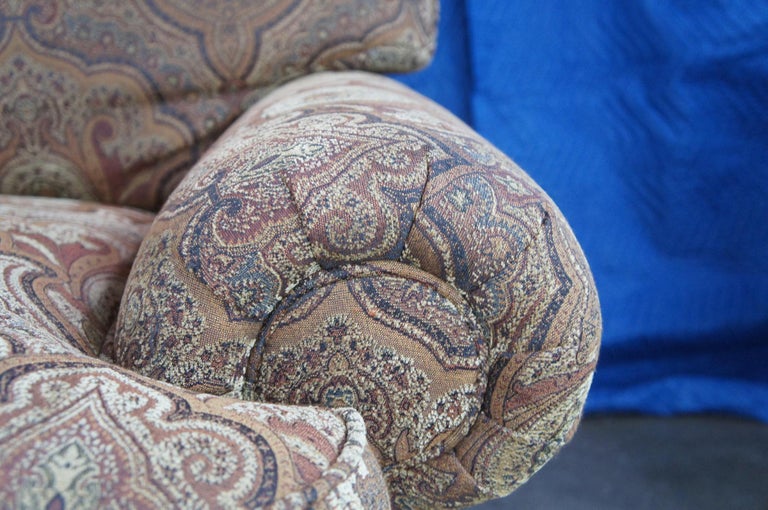 Vintage Taylor King Traditional Oversized Paisley Rolled Arm Library Club Chair For Sale 4