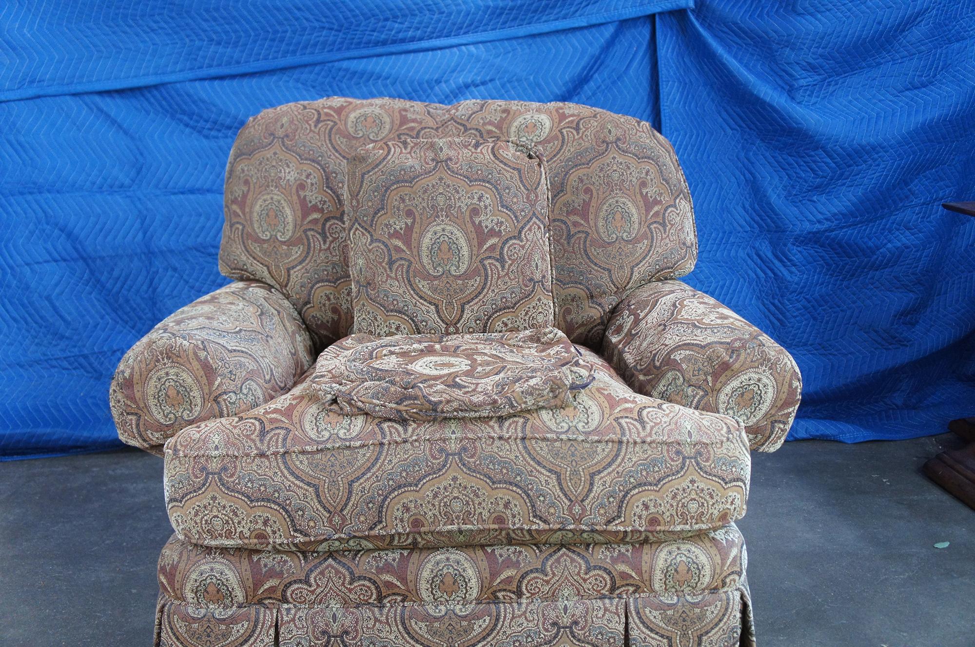 Vintage Taylor King Traditional Oversized Paisley Rolled Arm Library Club Chair 2