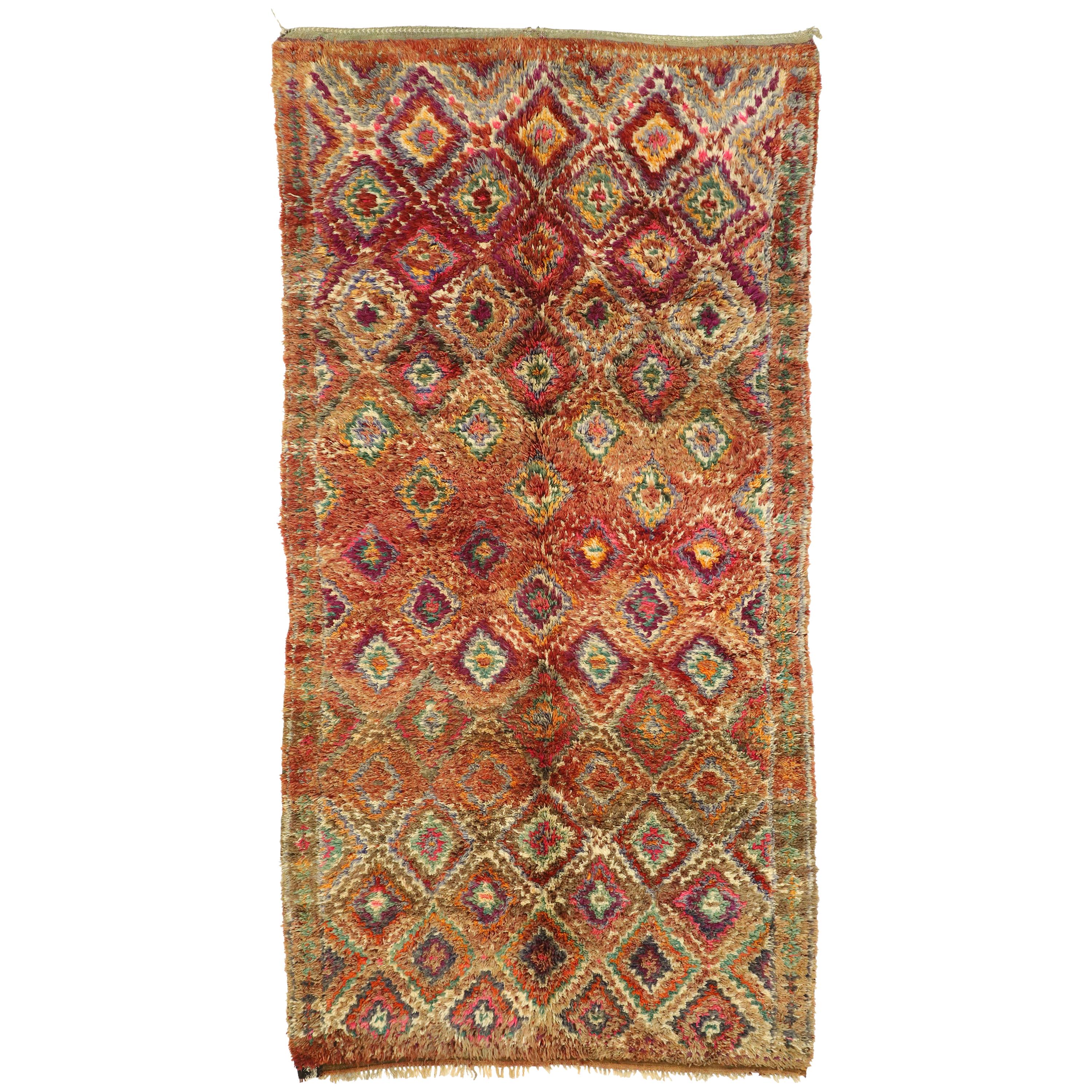 Marokkanischer Taznakht-Teppich mit Diamantmuster und Mid-Century Modern-Stil