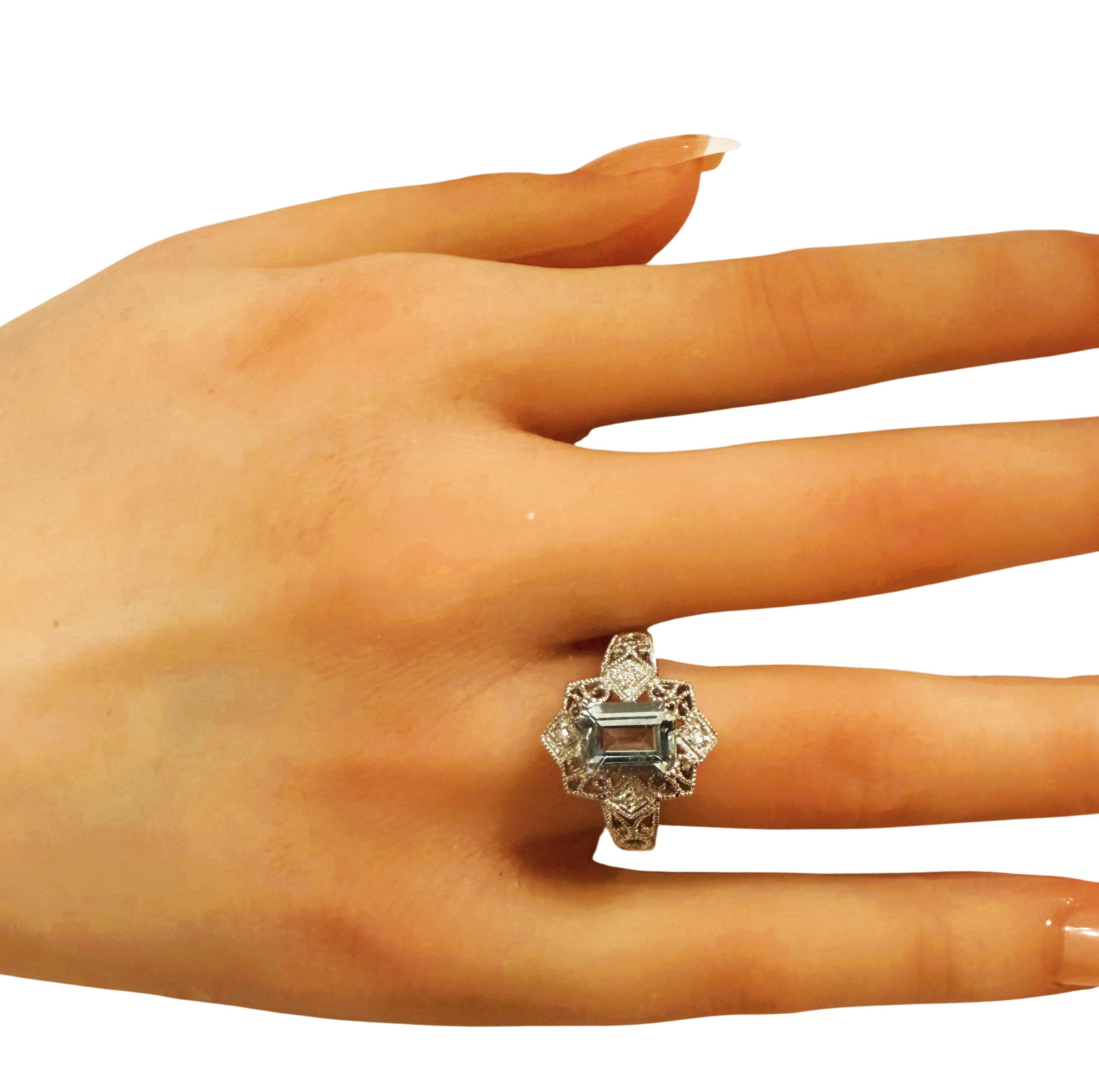 Women's Vintage T&C 1.74 Carat 14K White Gold Aquamarine & Diamond Filigree Ring For Sale