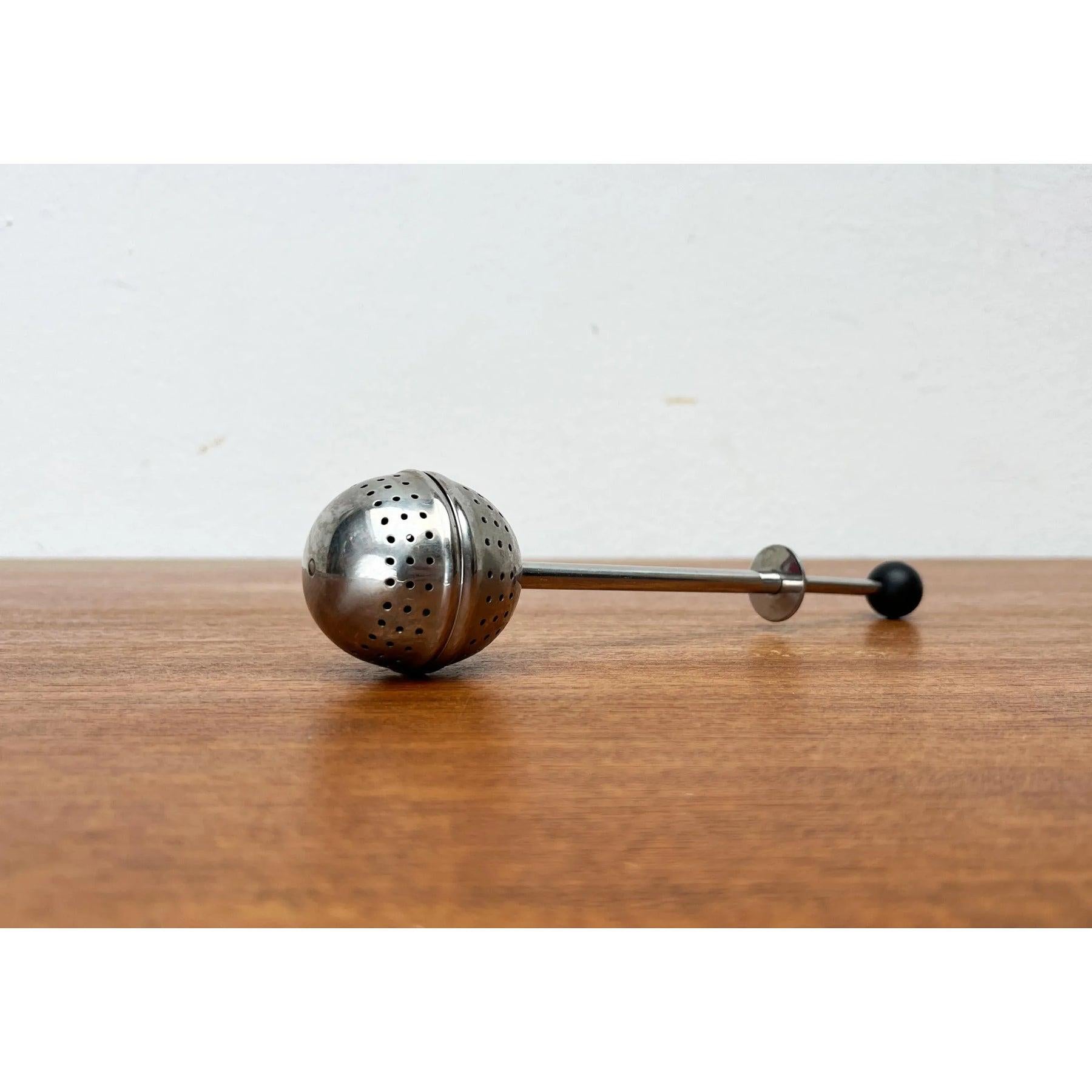 Colador de té vintage, años 70 en venta 7