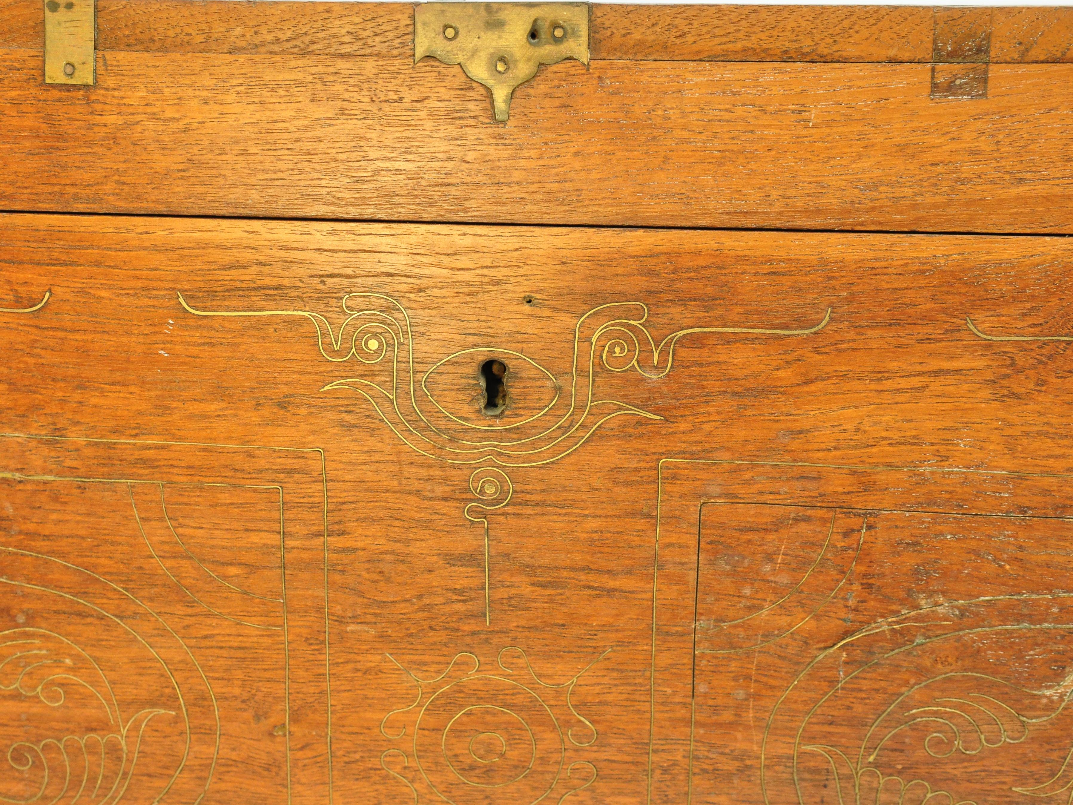 Hand-Crafted Vintage Teak Actors Chest from Burma, Early to Mid-20th Century