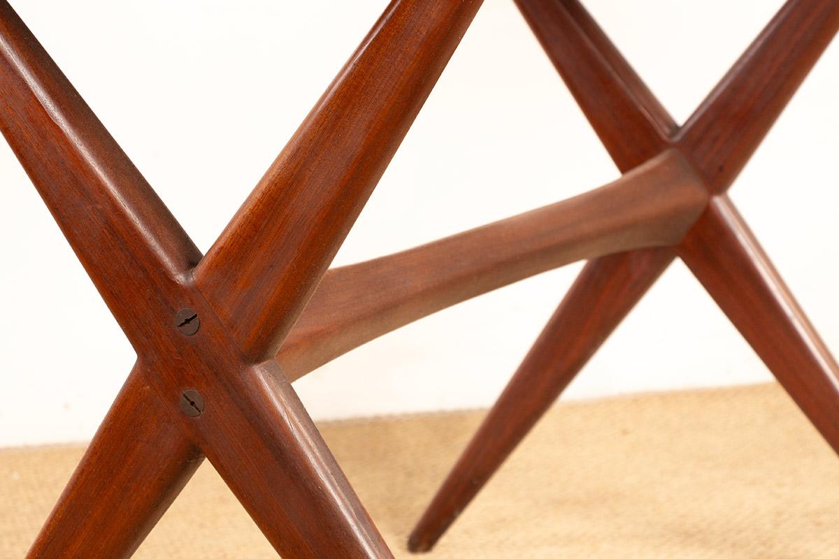 Vintage teak adjustable Scandinavian table, dining and coffee by Frederik Kayser For Sale 5