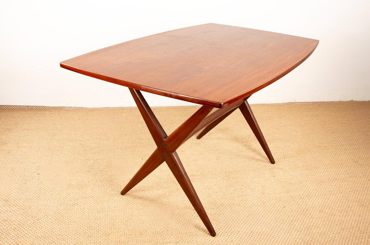 Vintage teak adjustable Scandinavian table, dining and coffee by Frederik Kayser For Sale 9