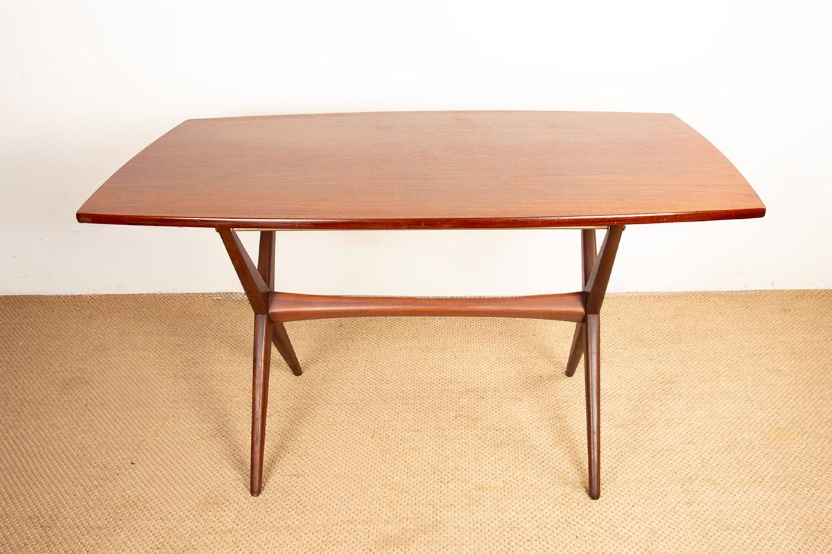Vintage teak adjustable Scandinavian table, dining and coffee by Frederik Kayser For Sale 1