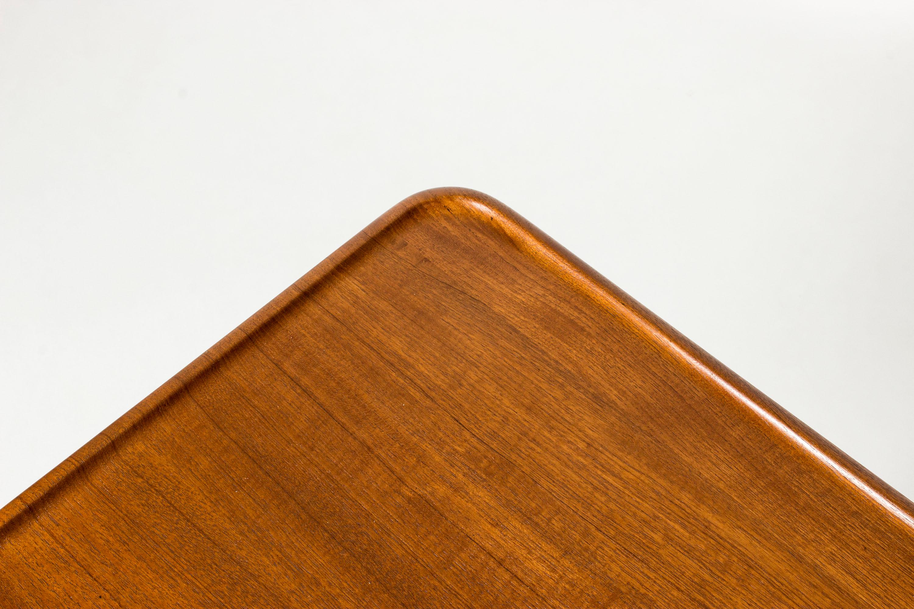 Danois Table basse vintage en teck et rotin, Hans J. Wegner, Danemark, années 1960 en vente