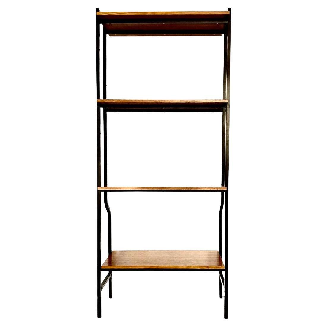 Scandinavo moderno Libreria in teak vintage, Italia 1960 in vendita