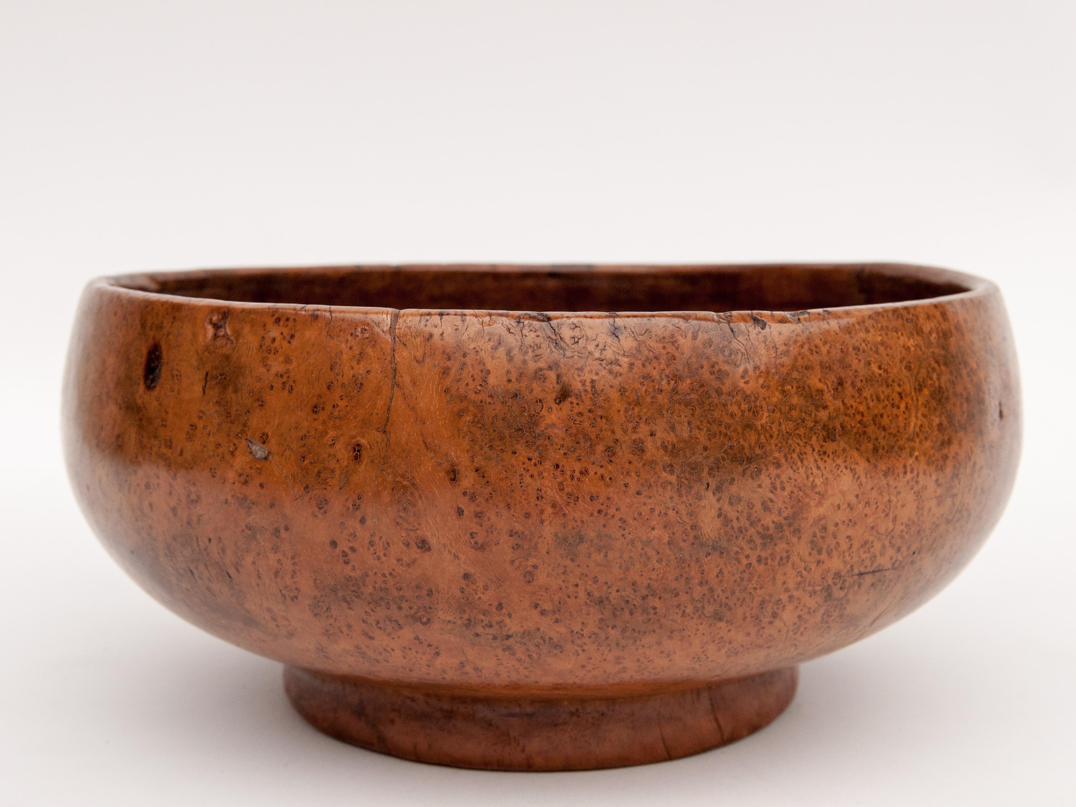 Hand-Crafted Vintage Teak Burl Wood Bowl, Java, Mid-20th Century