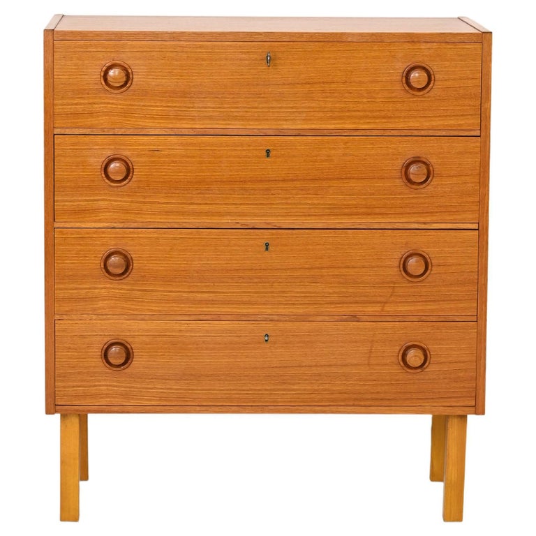 Vintage Teak Chest of Drawers For Sale at 1stDibs