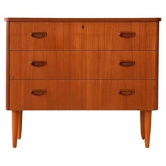 Vintage teak chest of drawers with 3 drawers