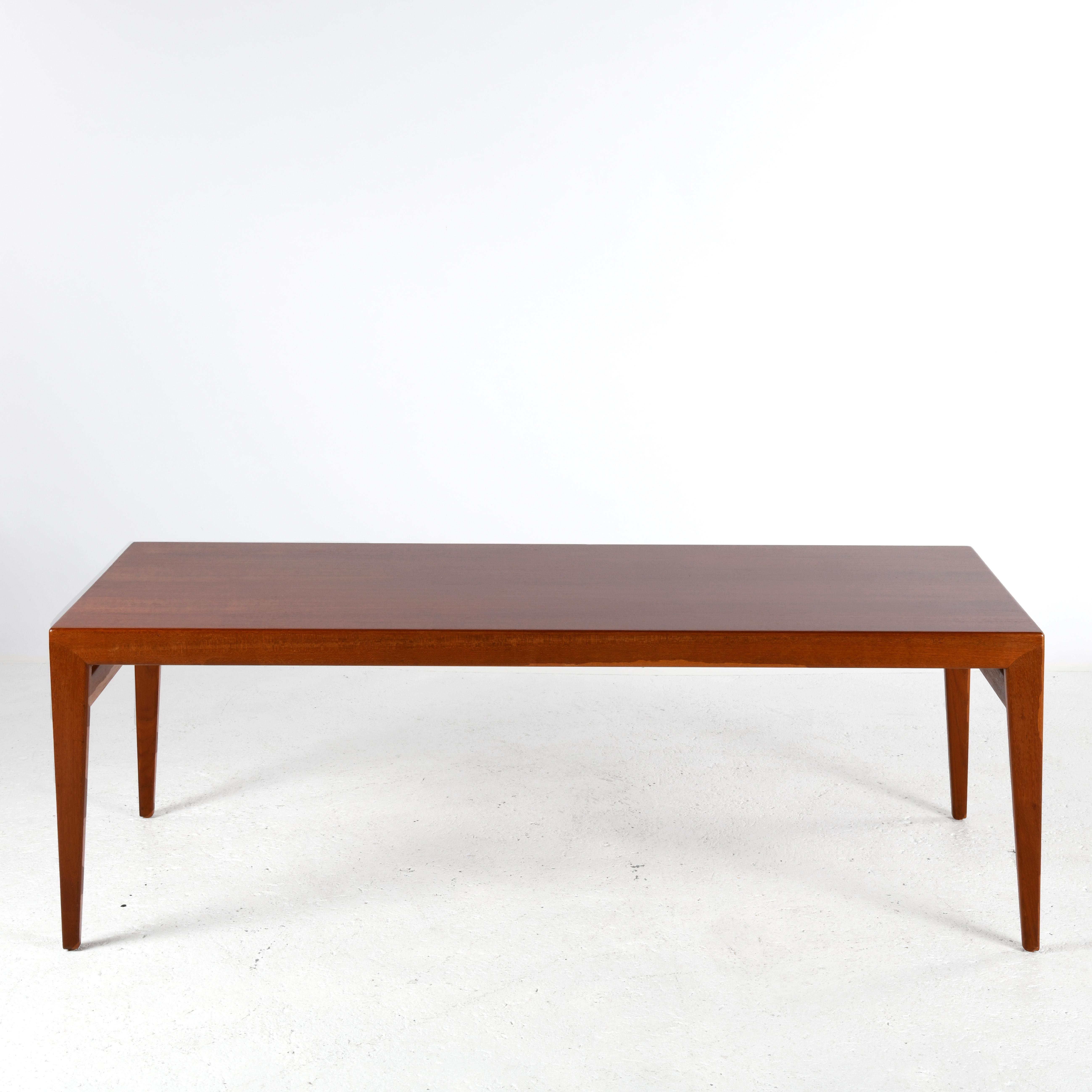 Vintage teak coffee table by Johannes Andersen with two extendible shelves 1