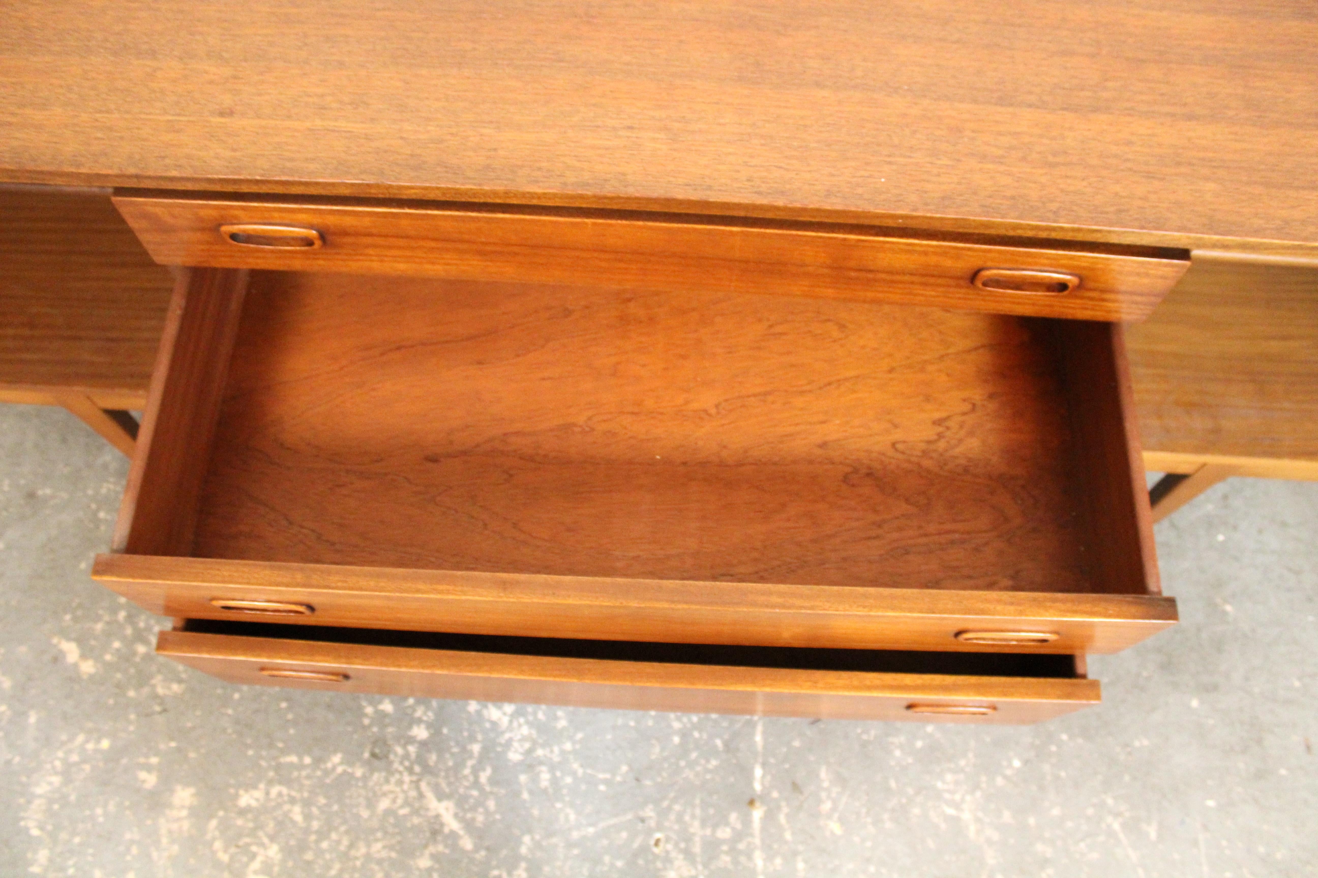 Crédence vintage en teck par Nathan Furniture en vente 3