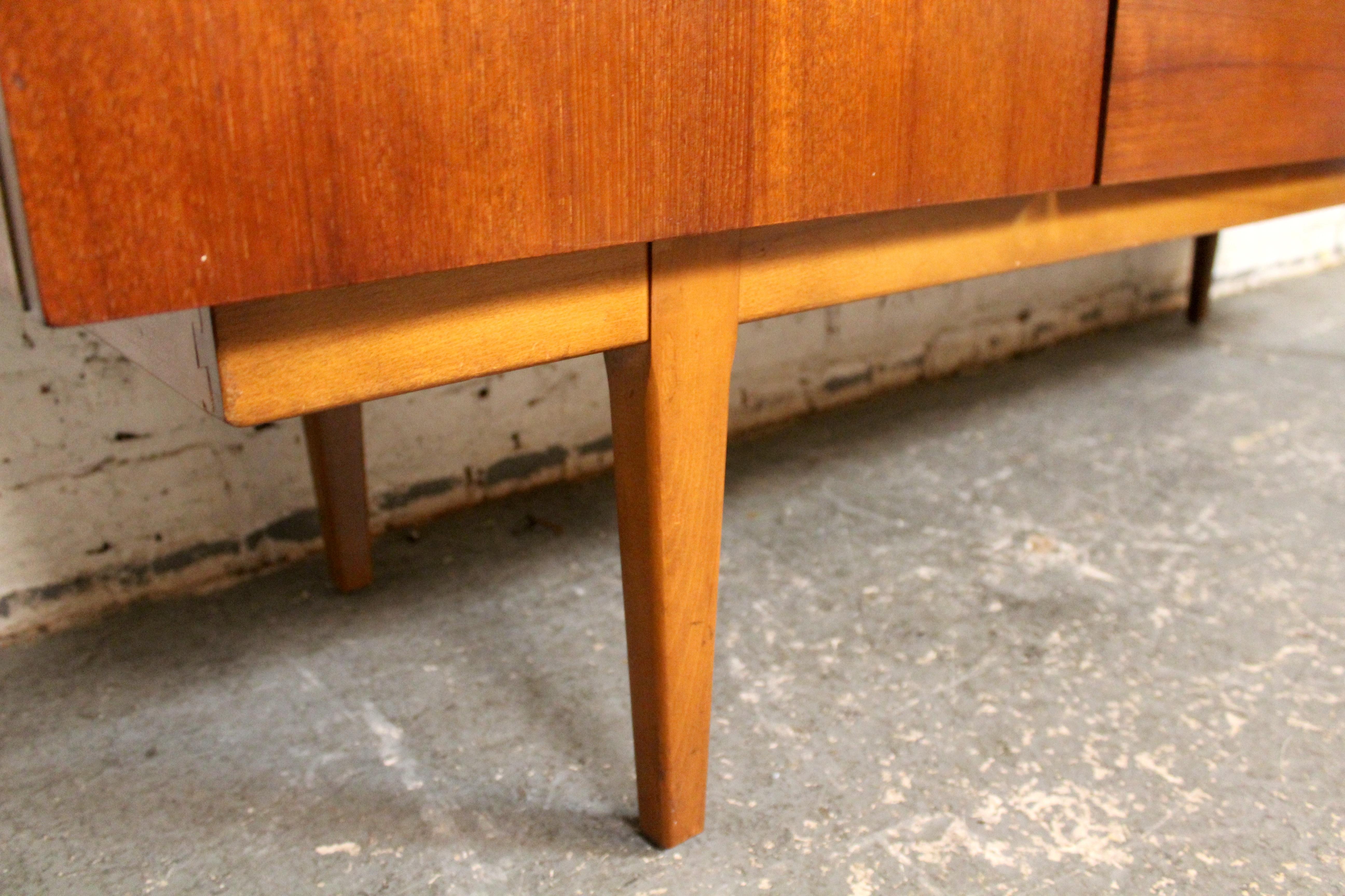Crédence vintage en teck par Nathan Furniture en vente 9