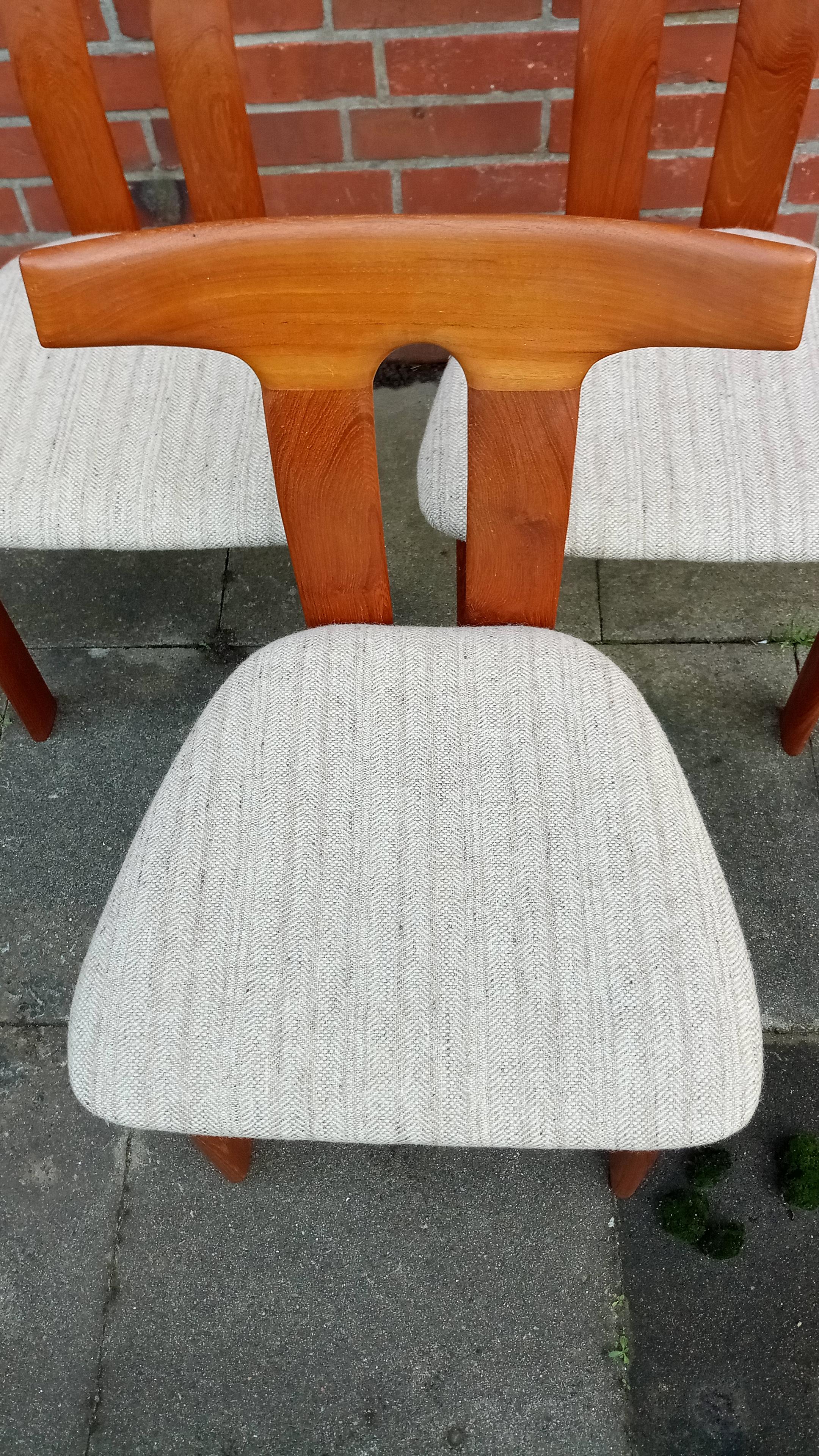 Vintage Teak Danish dining chairs , 1970s, Set of 4 In Good Condition In Kiel, SH